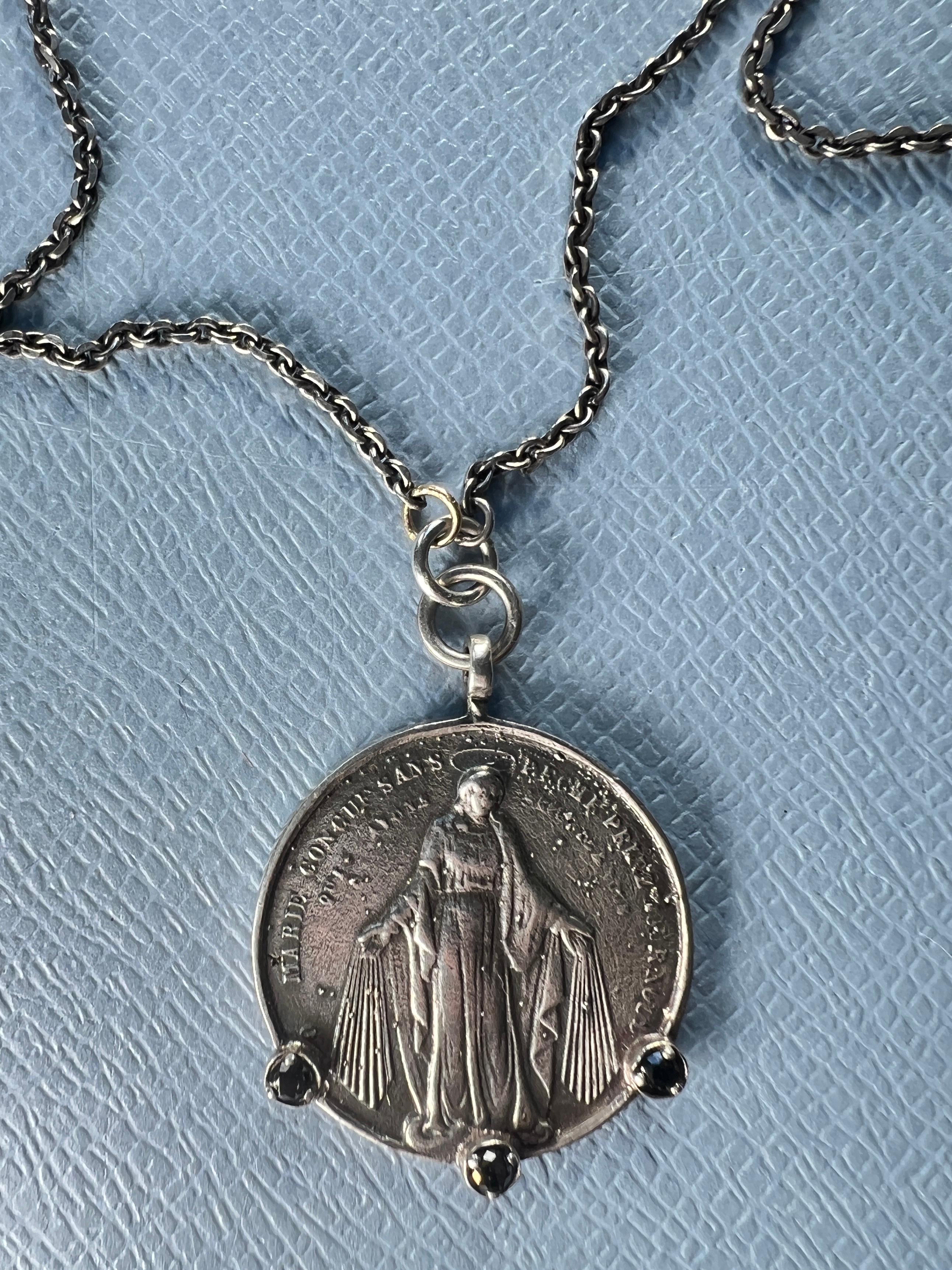 Black Diamond Medal Chain Necklace Silver For Sale 1