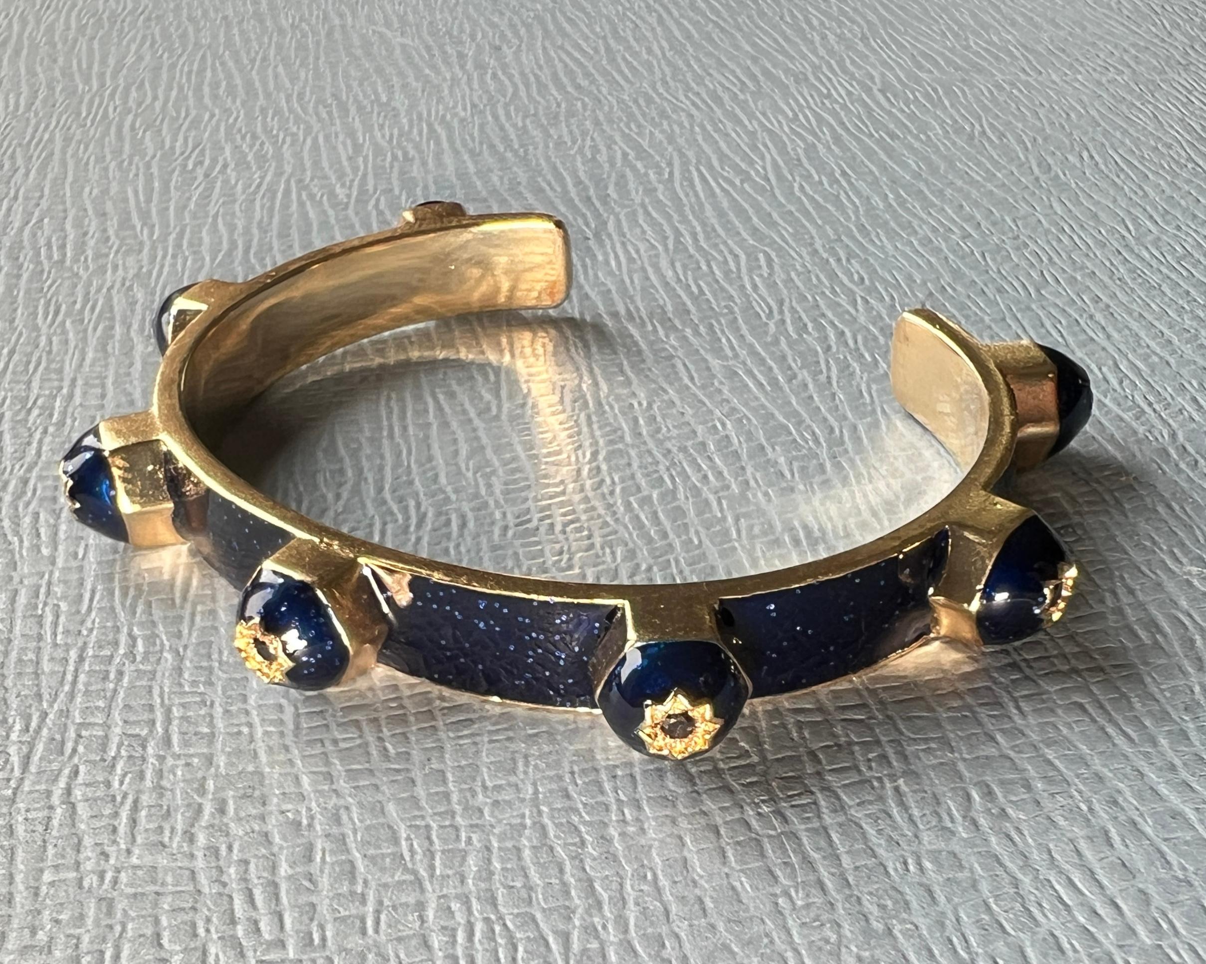 Taille brillant Clou de manchette en émail bleu nuit avec diamant noir en vente