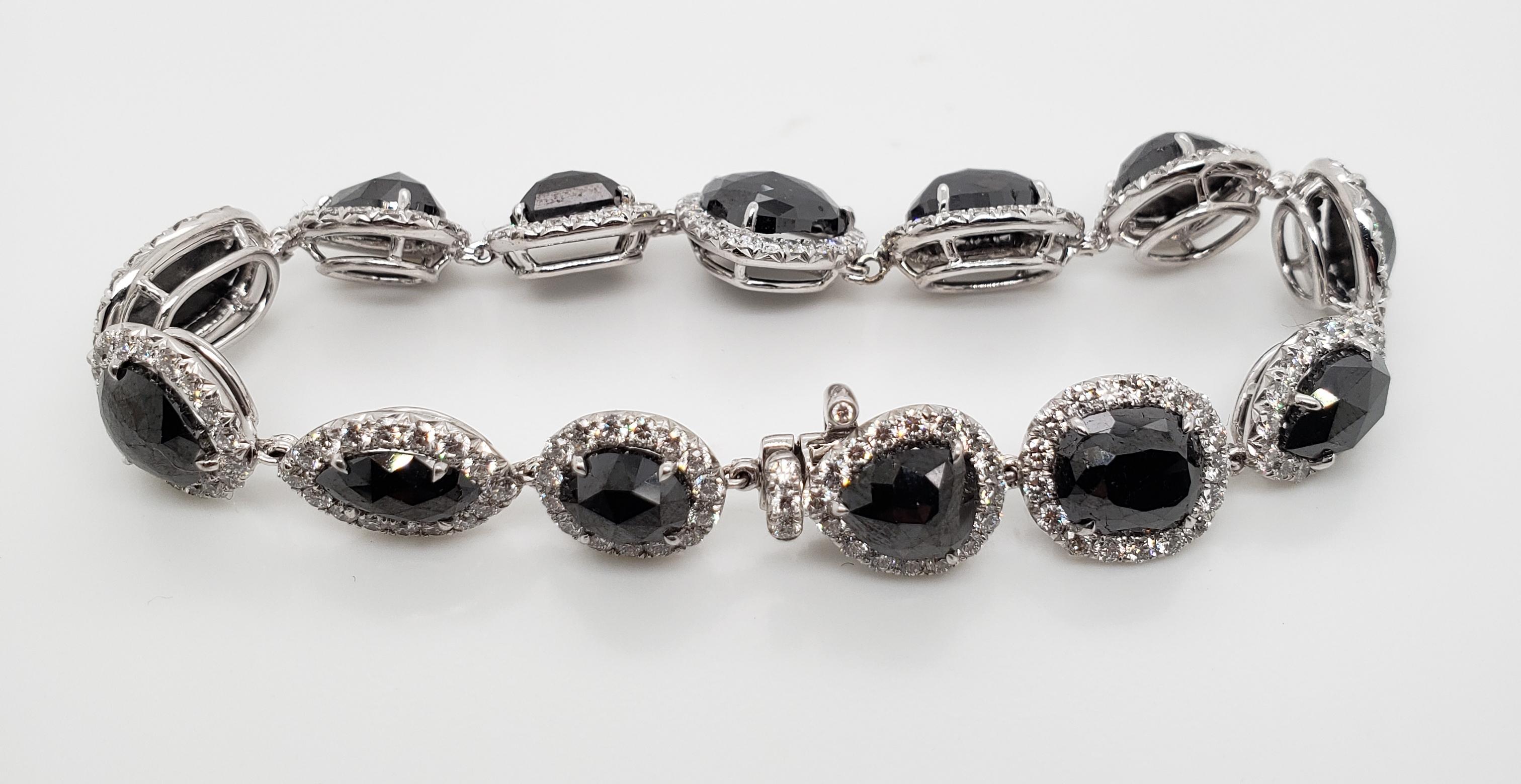 Contemporary Black Diamond Pavé Bracelet For Sale