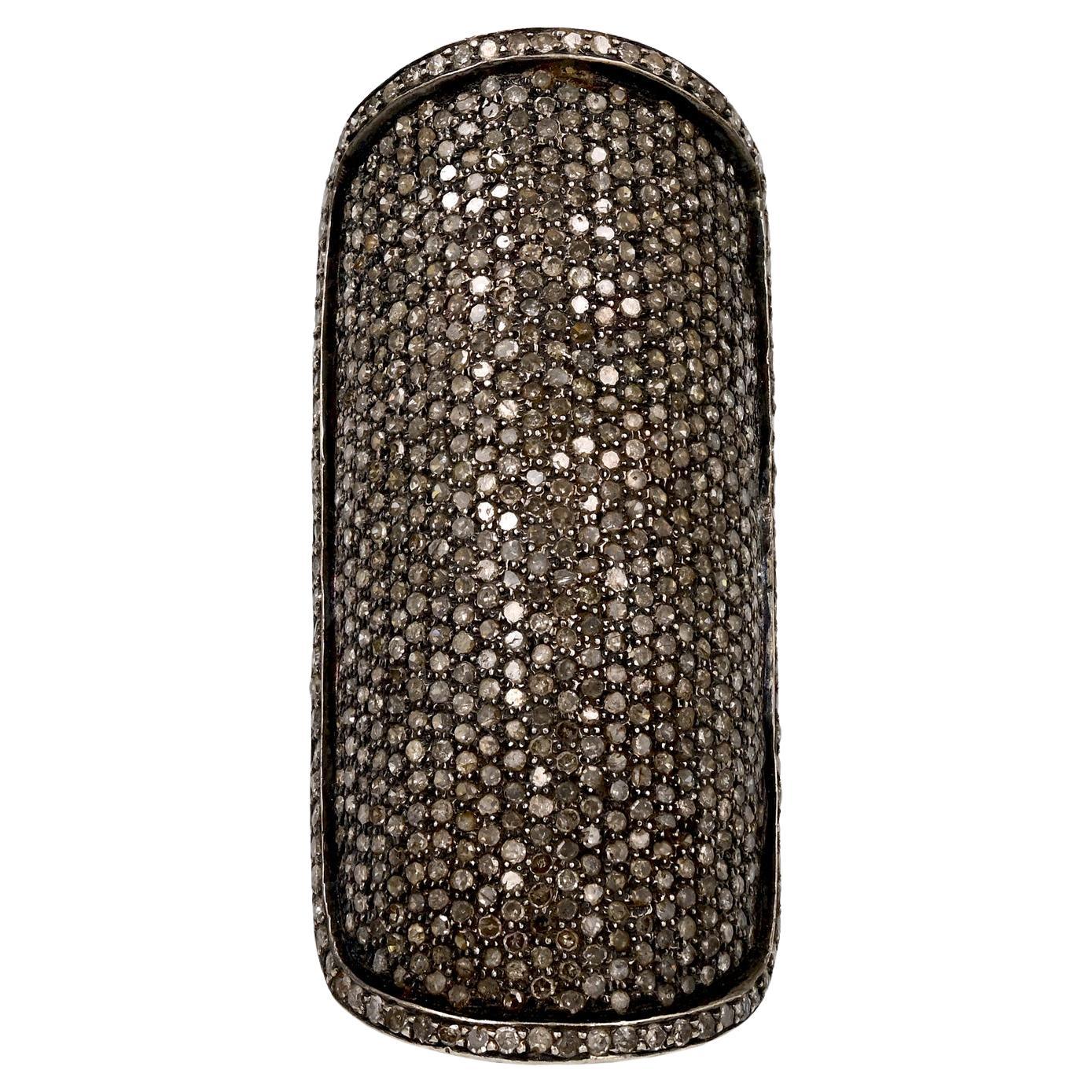 Bague dôme cocktail pavée de diamants noirs en or jaune 18k