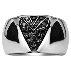 Bague en argent pour homme avec pavé de diamants noirs et gardiens