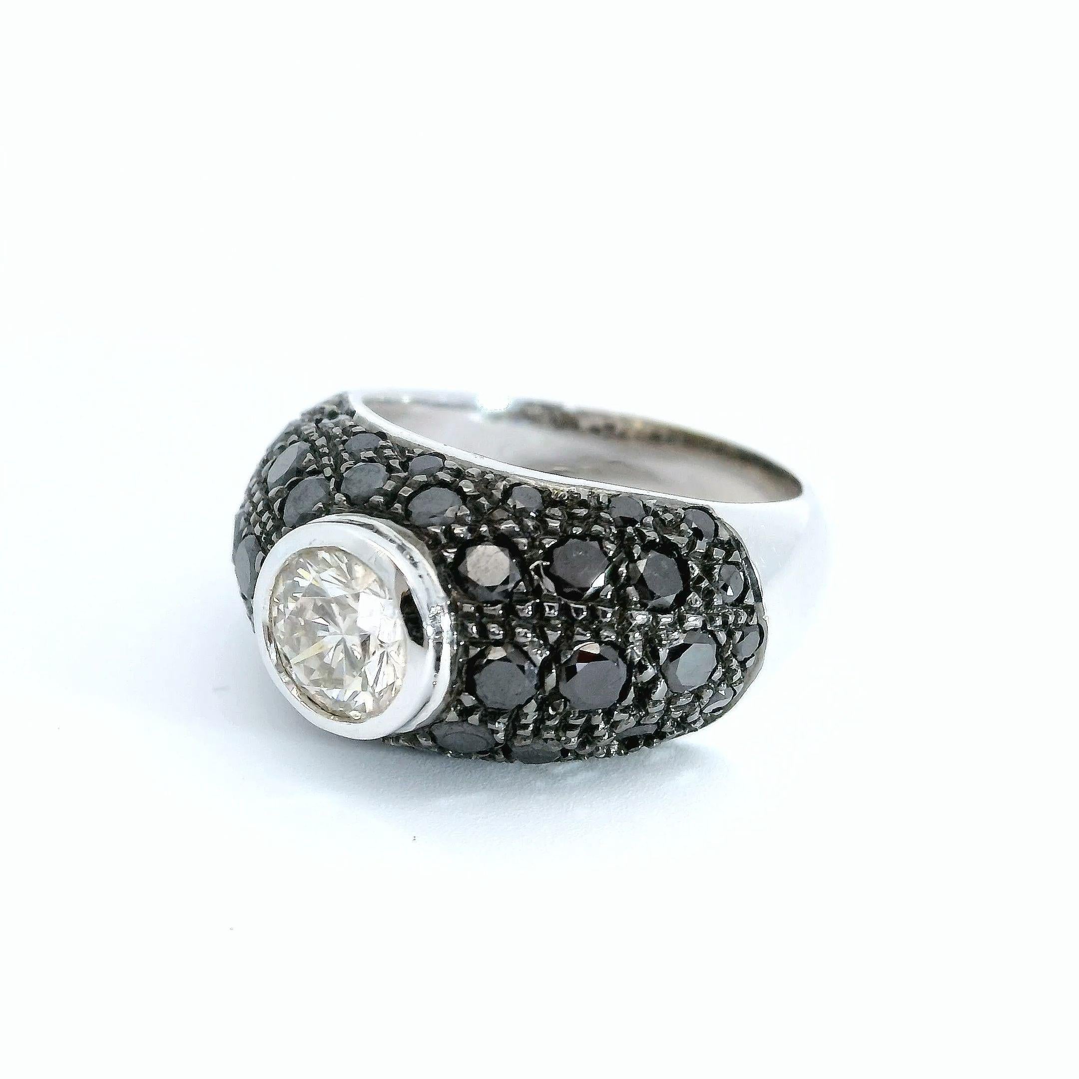 Contemporary Black Diamond Pavé Ring with 0.65 carat White Diamond Center For Sale