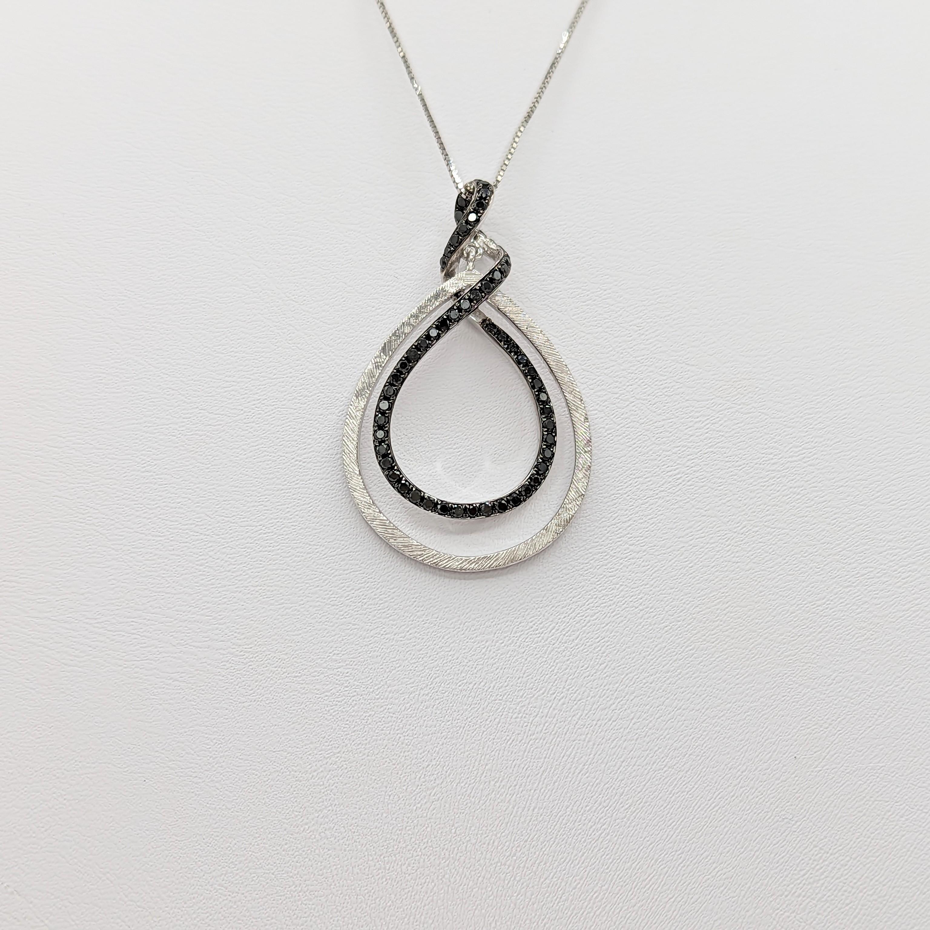 Black Diamond Pendant Necklace in 14K White Gold For Sale 1