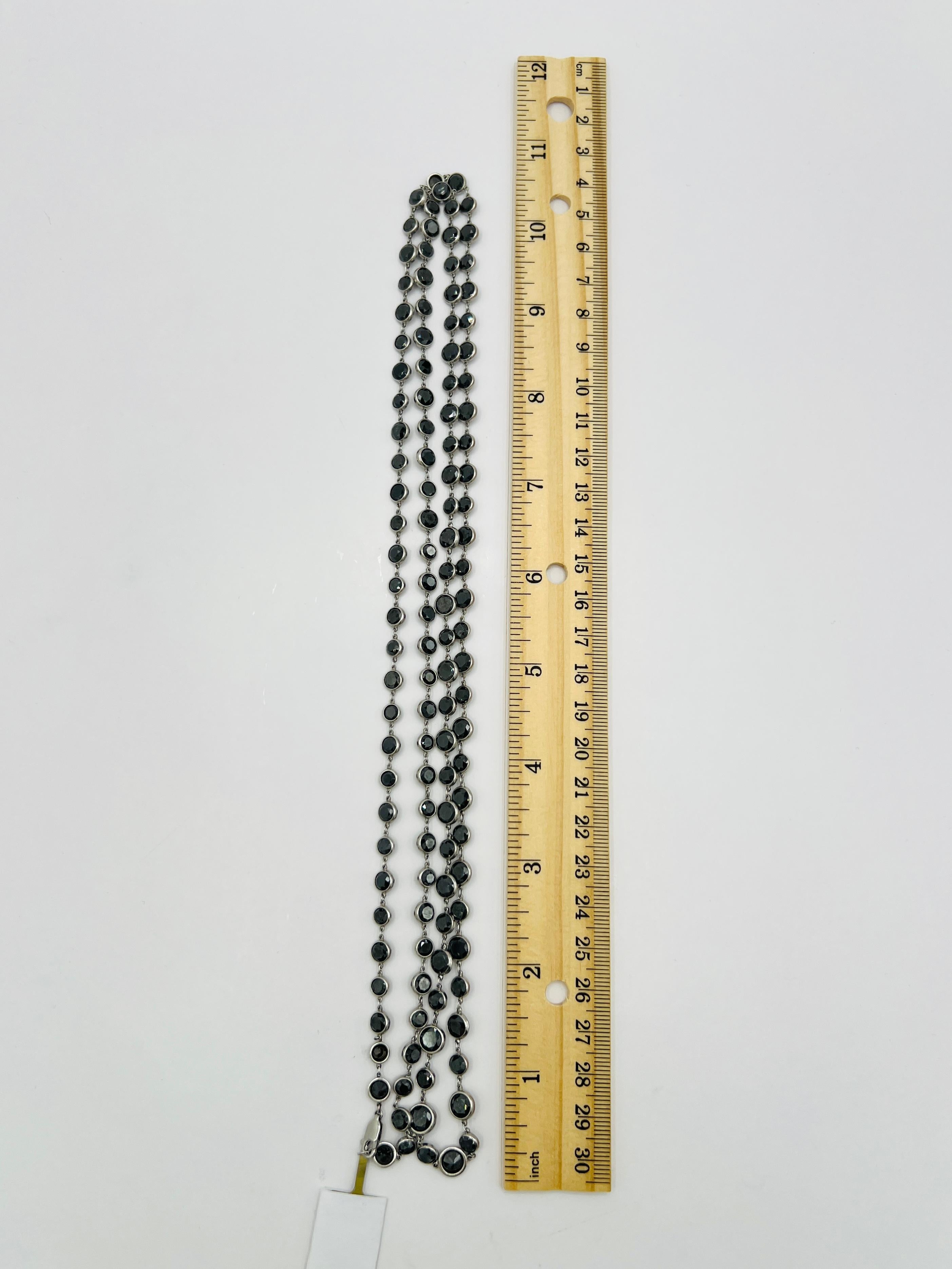 Collana a catena con diamanti neri in oro bianco 18 carati e platino in vendita 2
