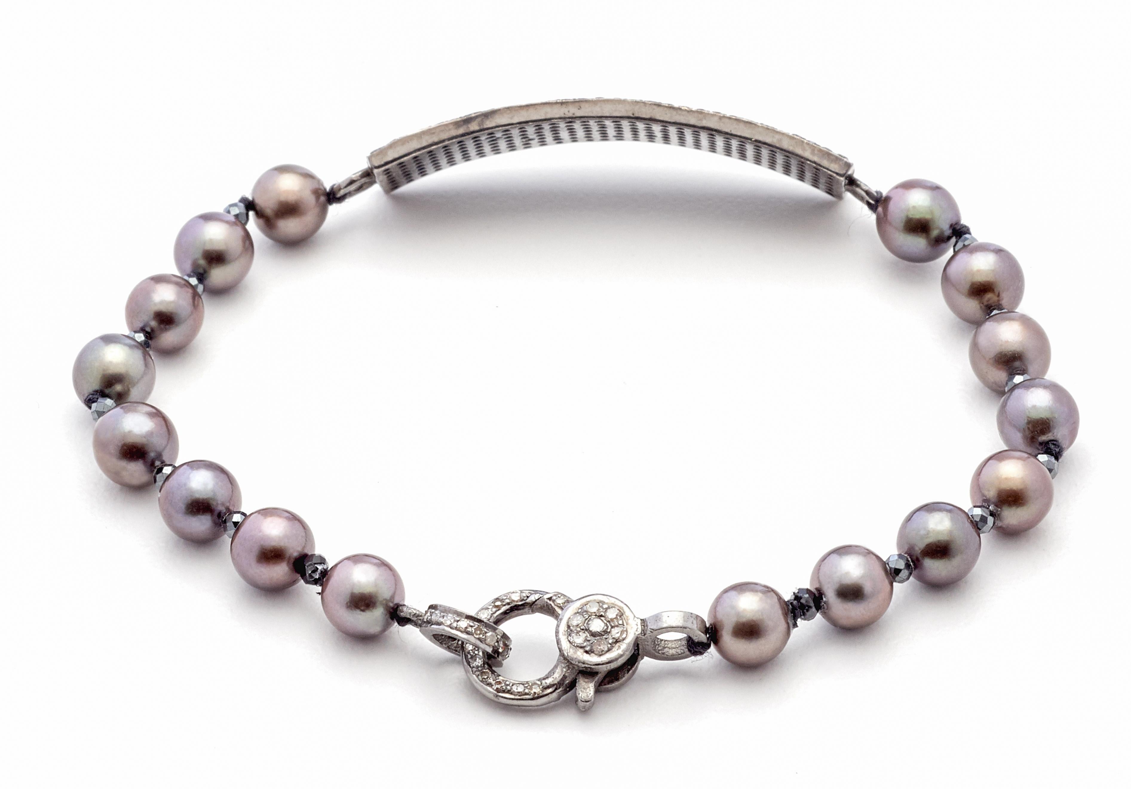 Round Cut Black Spinel Pearl Silver Artisan Crafted Bracelet For Sale