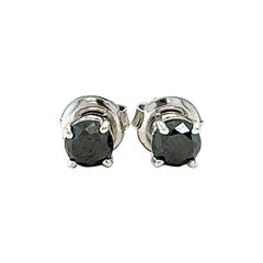 Boucles d'oreilles en or blanc 14 carats avec diamant noir