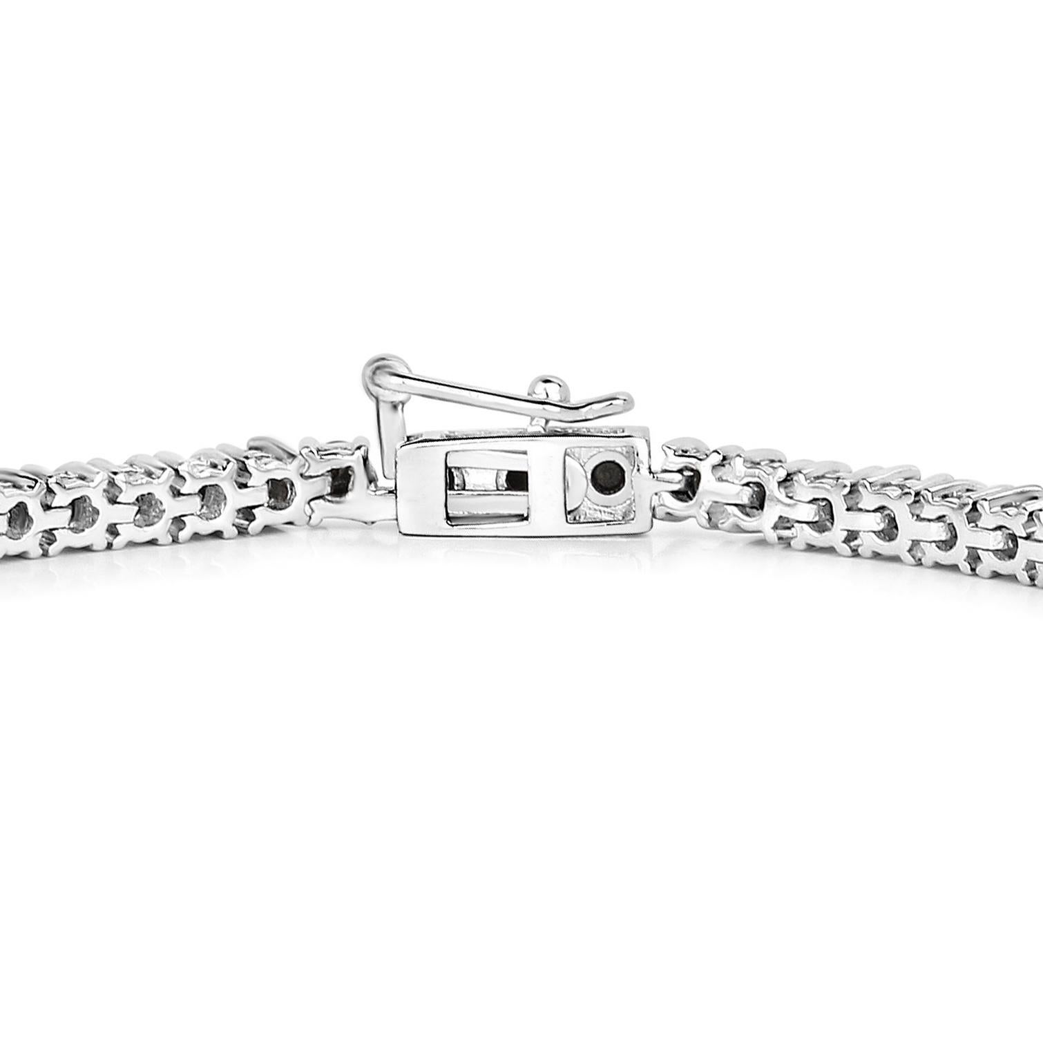 Taille ronde Bracelet tennis en argent sterling et diamants noirs de 3.15 carats en vente