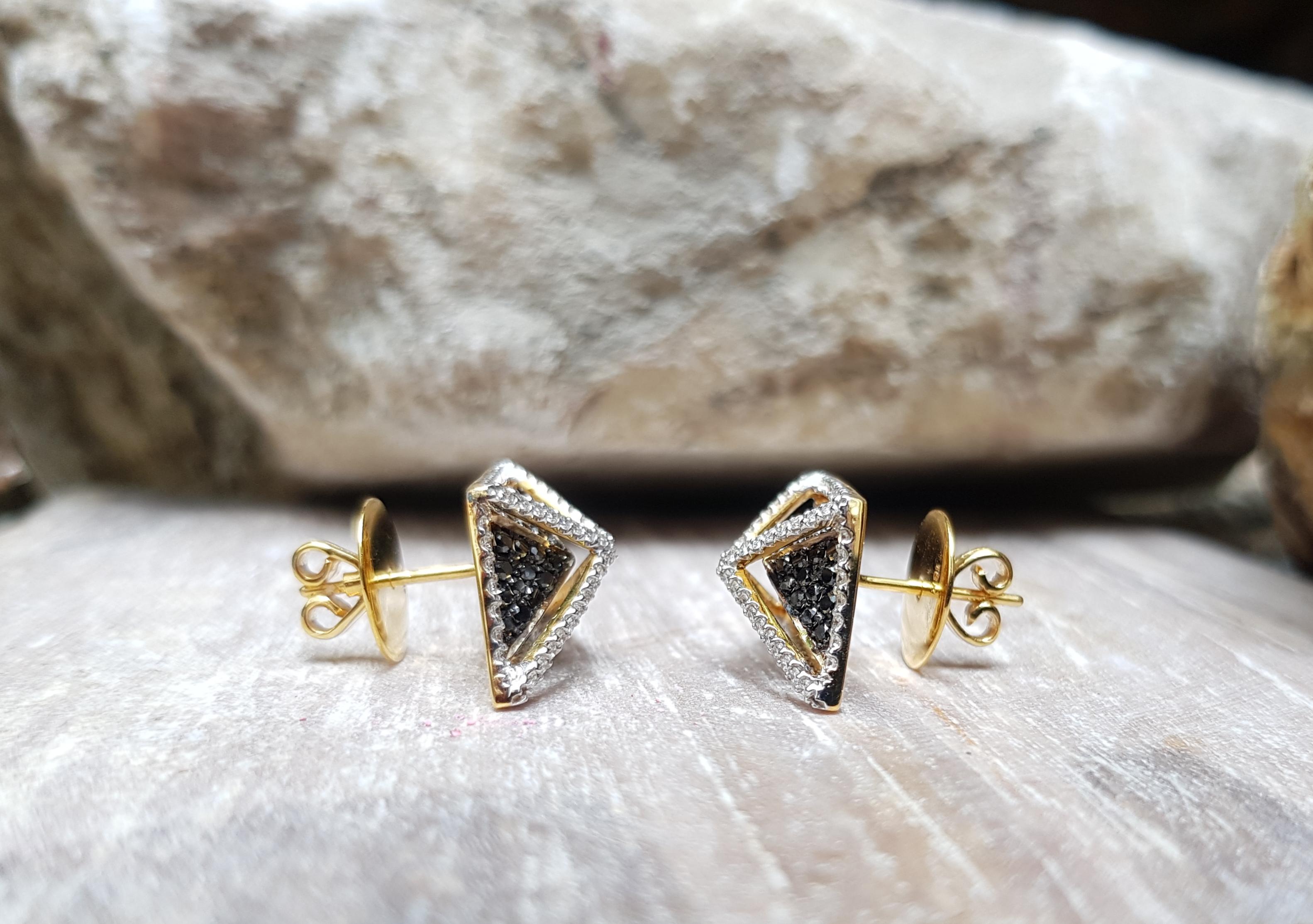 Black Diamond with Diamond Earrings Set in 18 Karat Gold by Kavant & Sharart In New Condition For Sale In Bangkok, TH