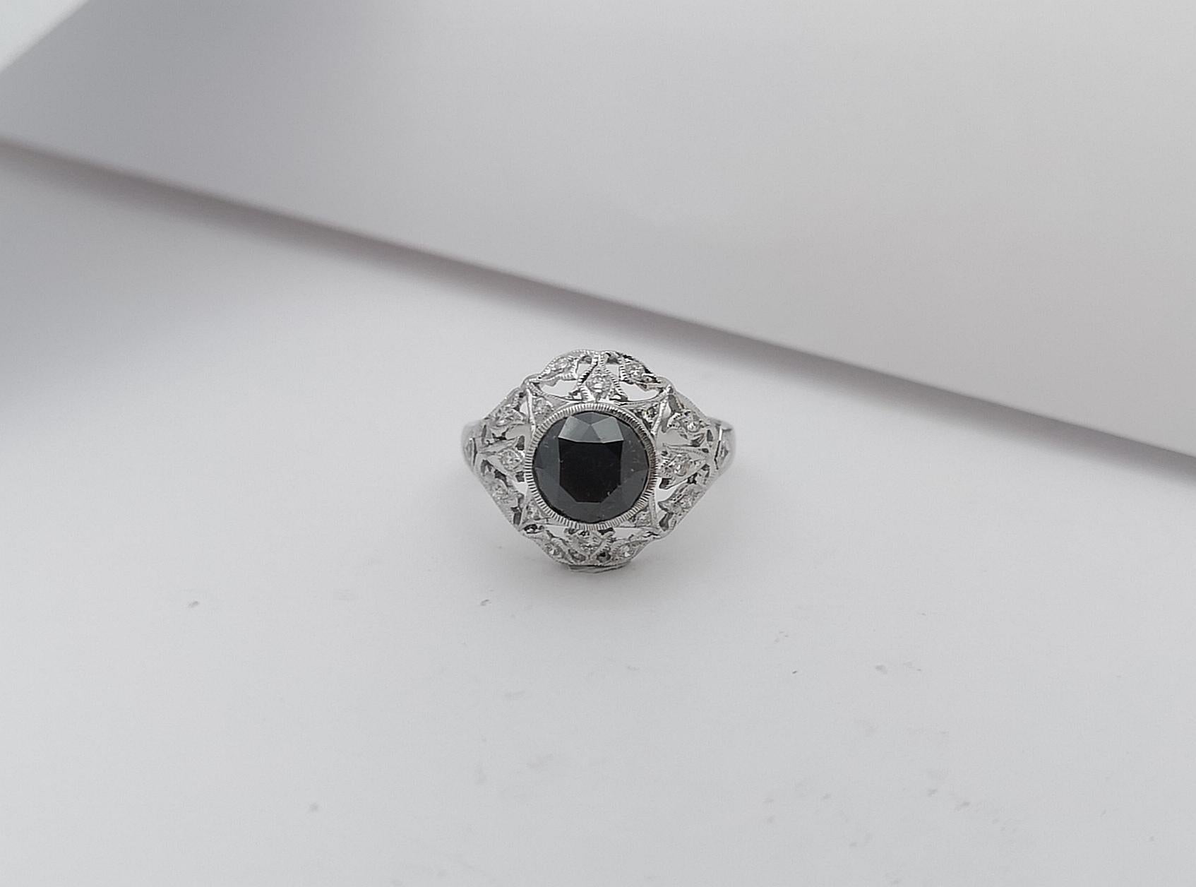 Black Diamond with Diamond Ring Set in 18 Karat White Gold Settings For Sale 2