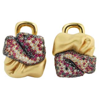 Vintage YVES SAINT LAURENT Ysl Clam Shell Earrings at 1stDibs | shell ...