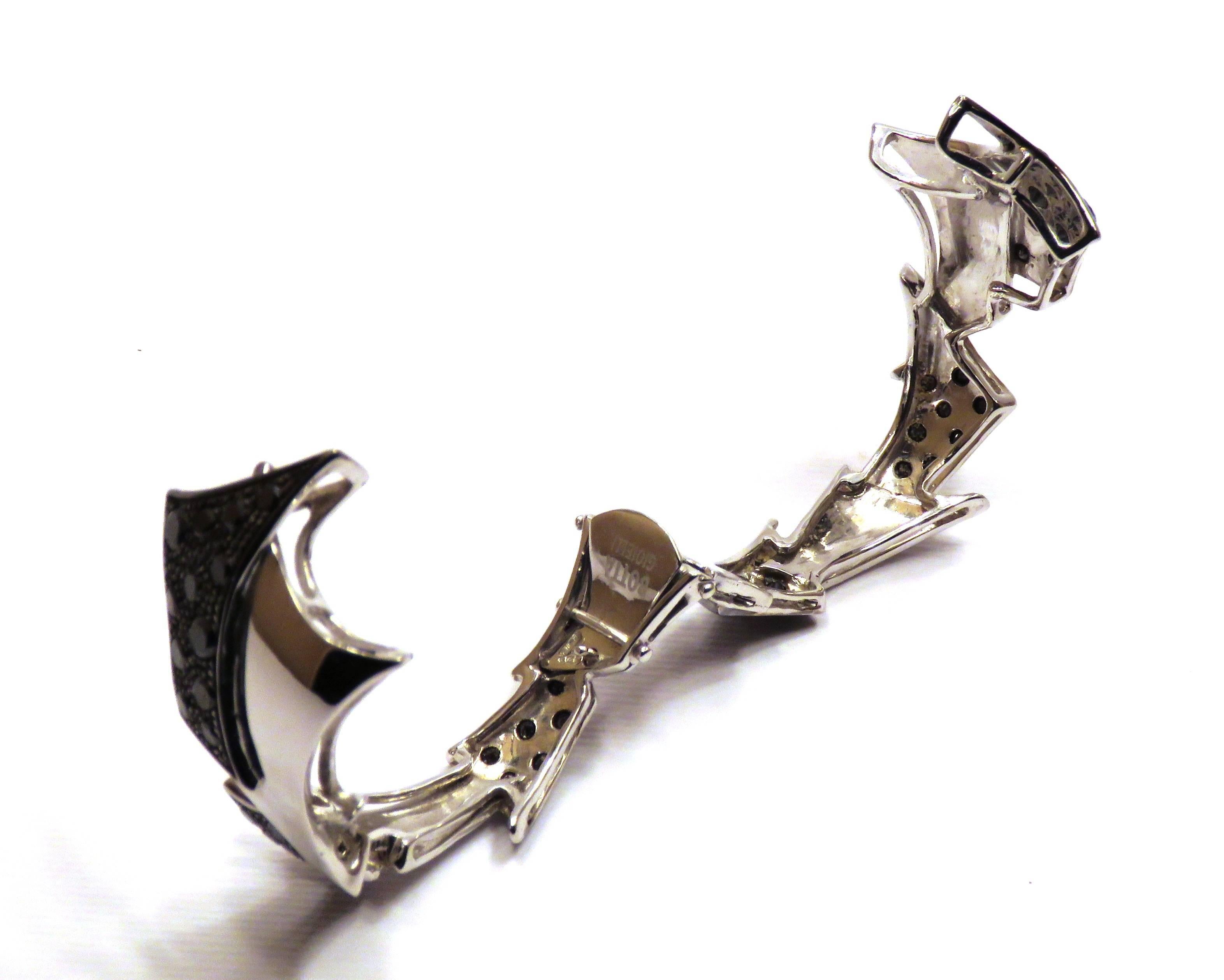 Black Diamonds White Gold Bracelet Handcrafted In Italy By Botta Gioielli For Sale 5