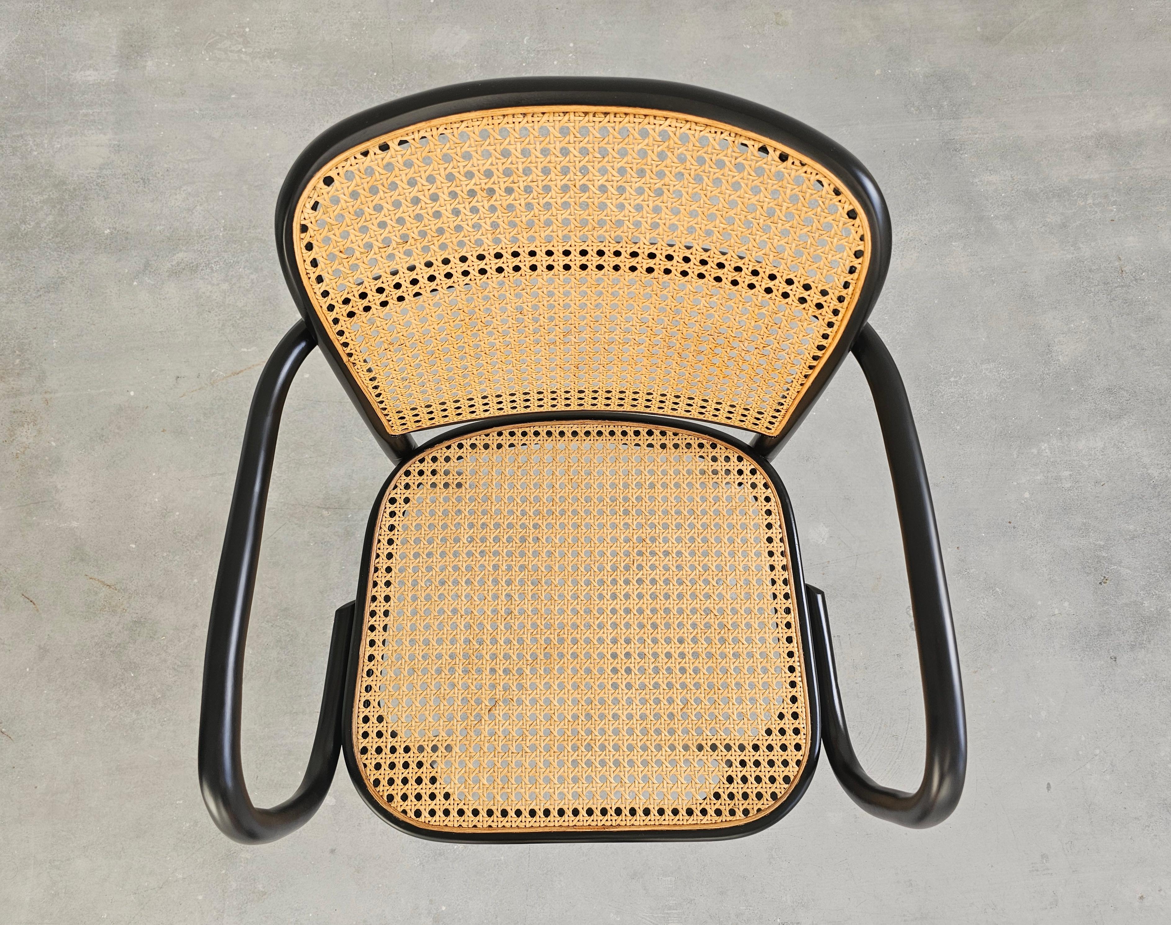 Fauteuils de salle à manger noirs conçus par Josef Hoffmann pour Mundus, Yugoslavia, années 1960 en vente 8