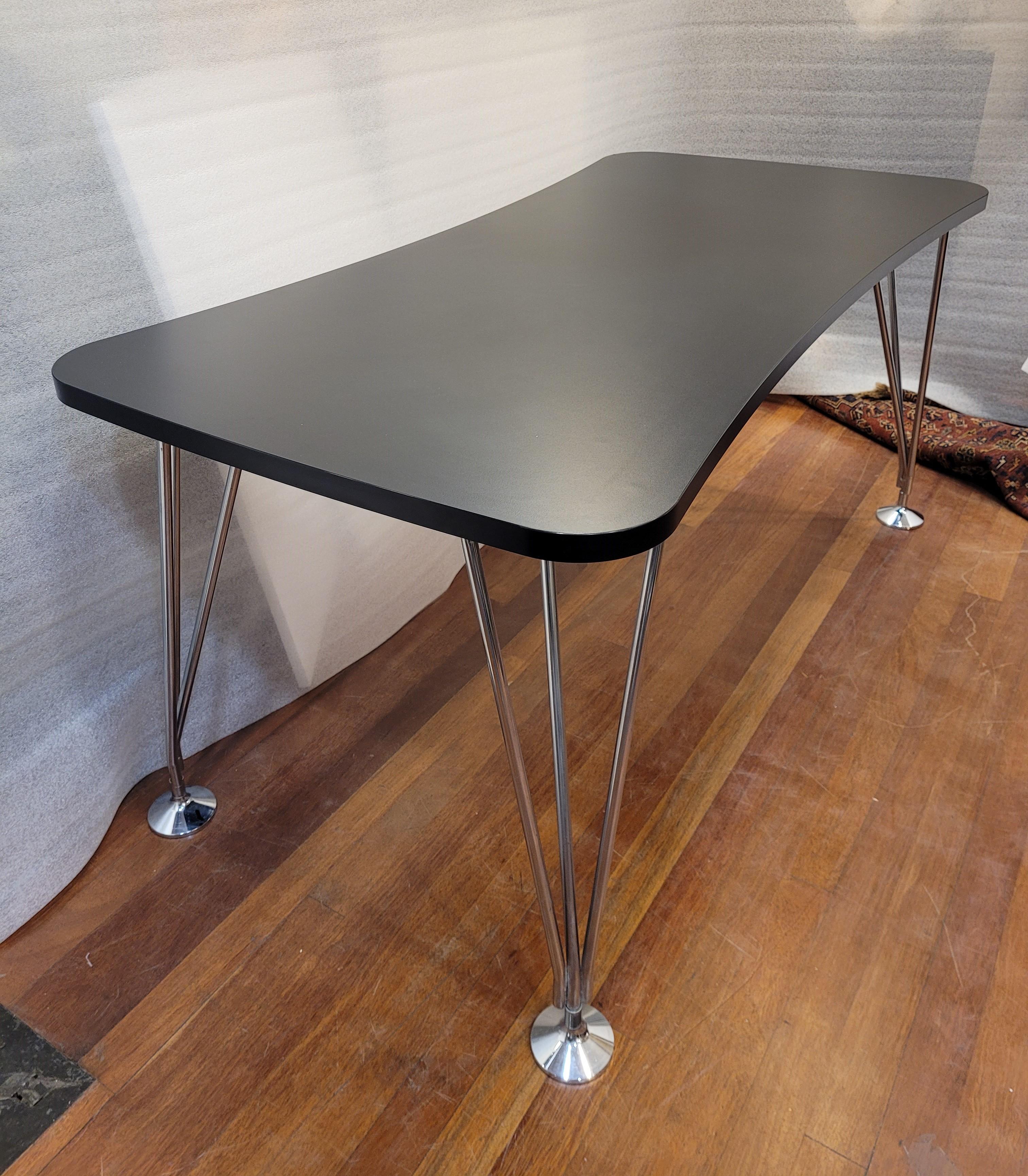 Black Dining Table by Piet Hein for Fritz Hansen, 1960s For Sale 1