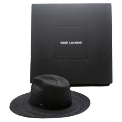 Black distressed raffia Waikiki wide brim hat For Sale