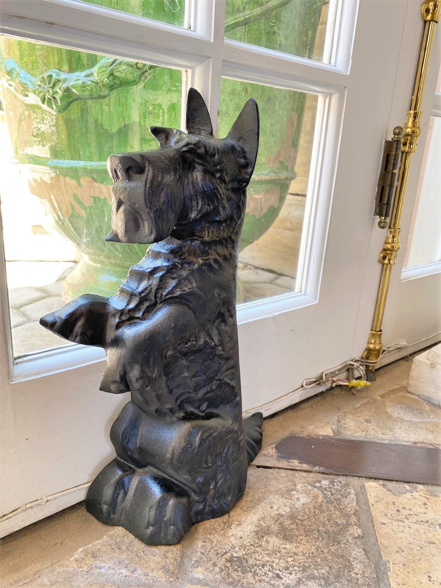Perro negro Tope de puerta de hierro fundido pintado a mano Objeto decorativo Regalo de inauguración de una casa en venta 1