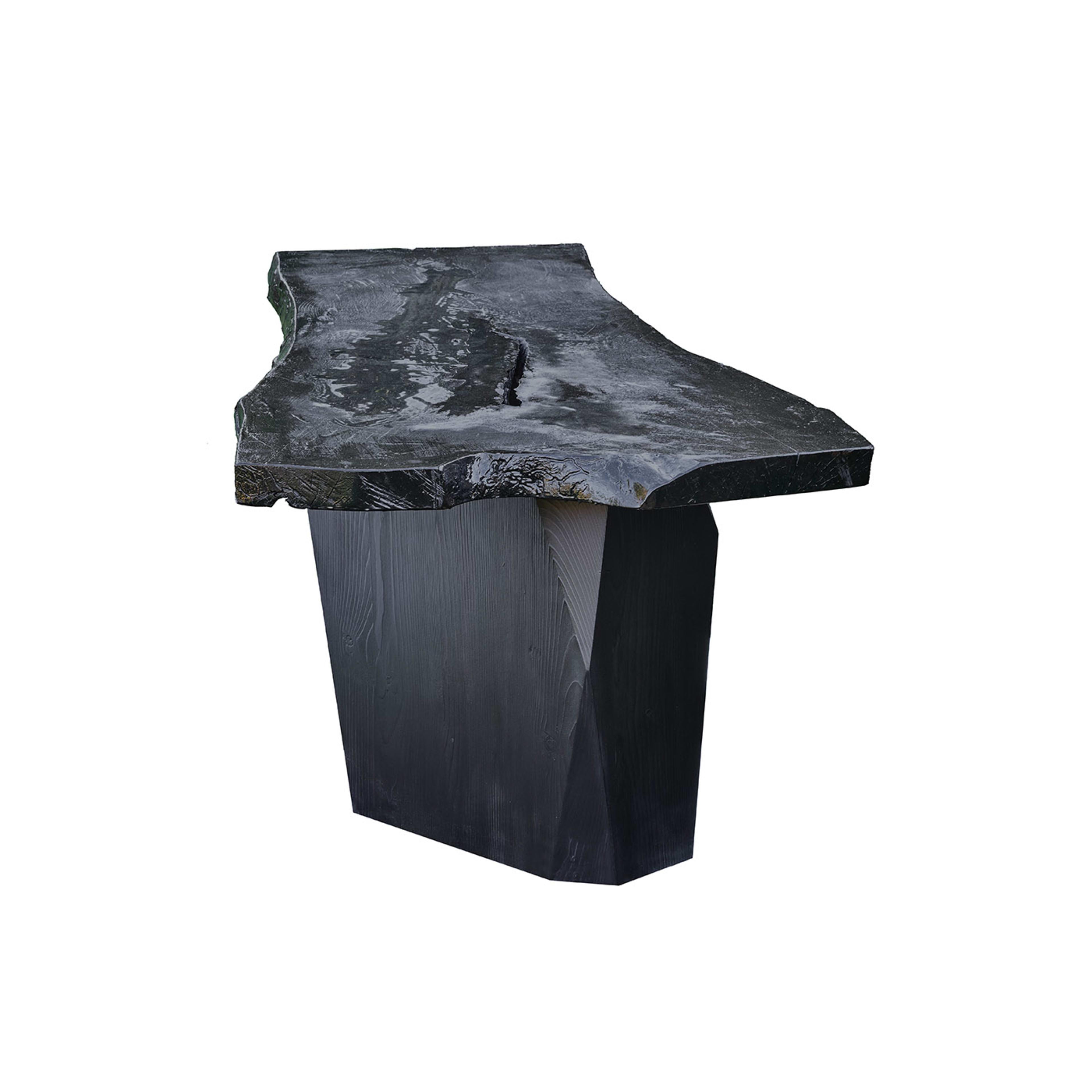 Black Dolmen Dining Table In New Condition For Sale In Milan, IT