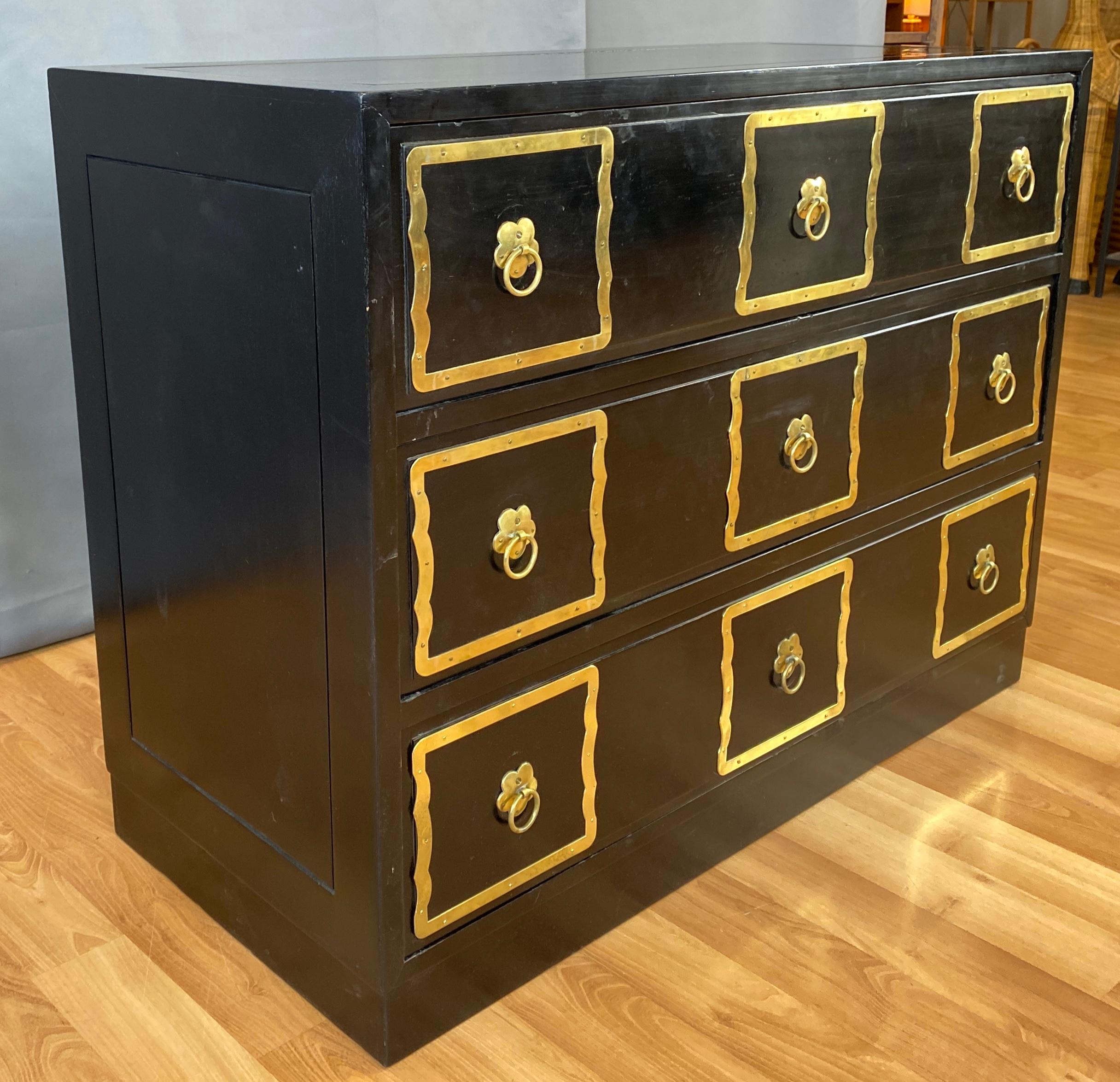 Hollywood Regency Black Dorothy Draper Style Espana Dresser with Brass Handle Frames For Sale