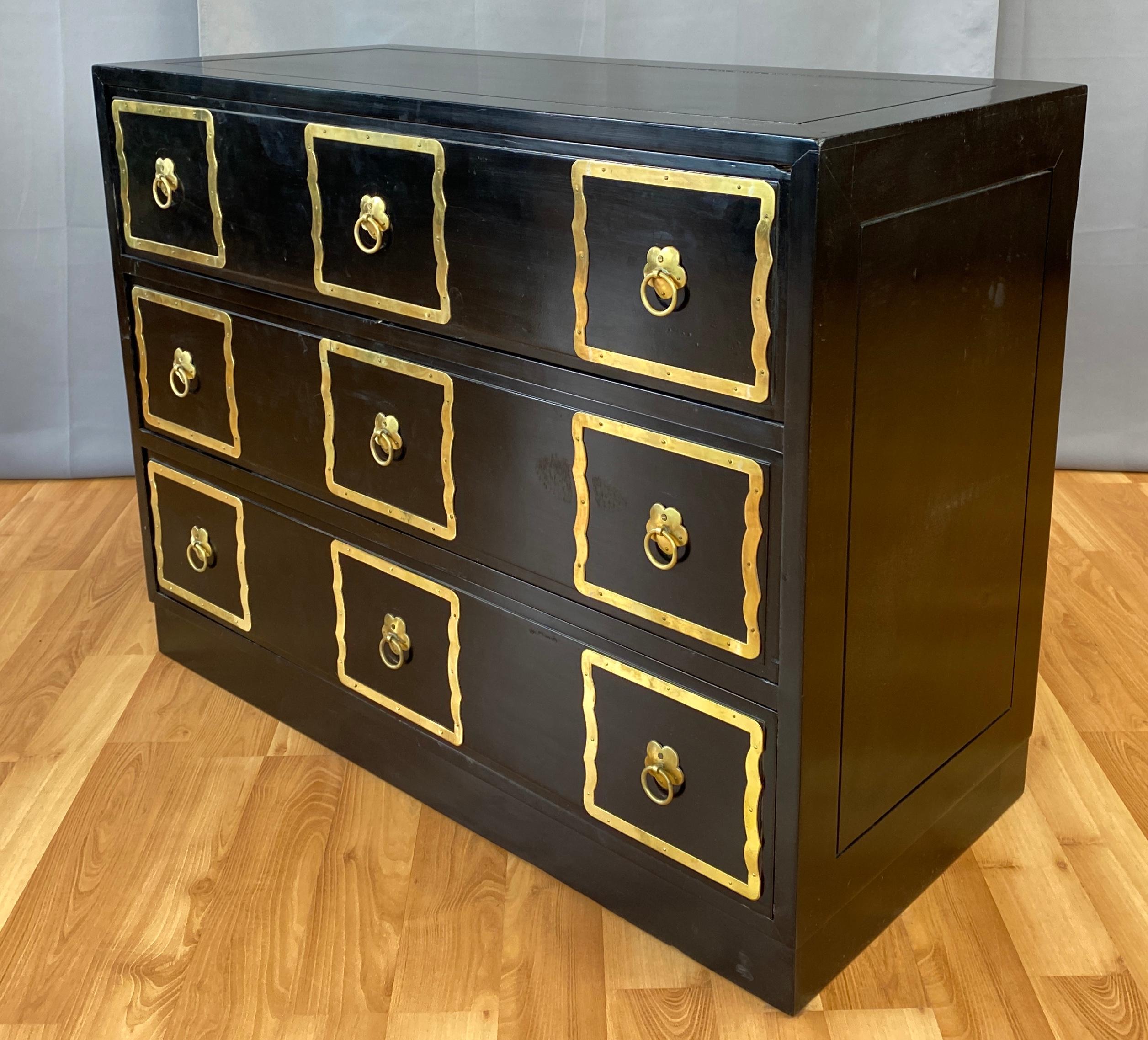 Mid-20th Century Black Dorothy Draper Style Espana Dresser with Brass Handle Frames For Sale