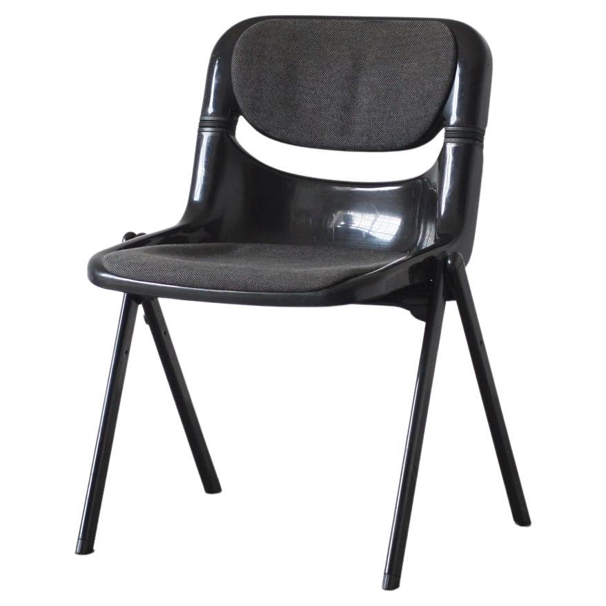 Chaise dorsale noire par G. Piretti & E. Ambas, Italie, années 1980 en vente
