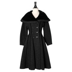Black double-breasted coat with velvet collar Lilli Ann Circa 1940's