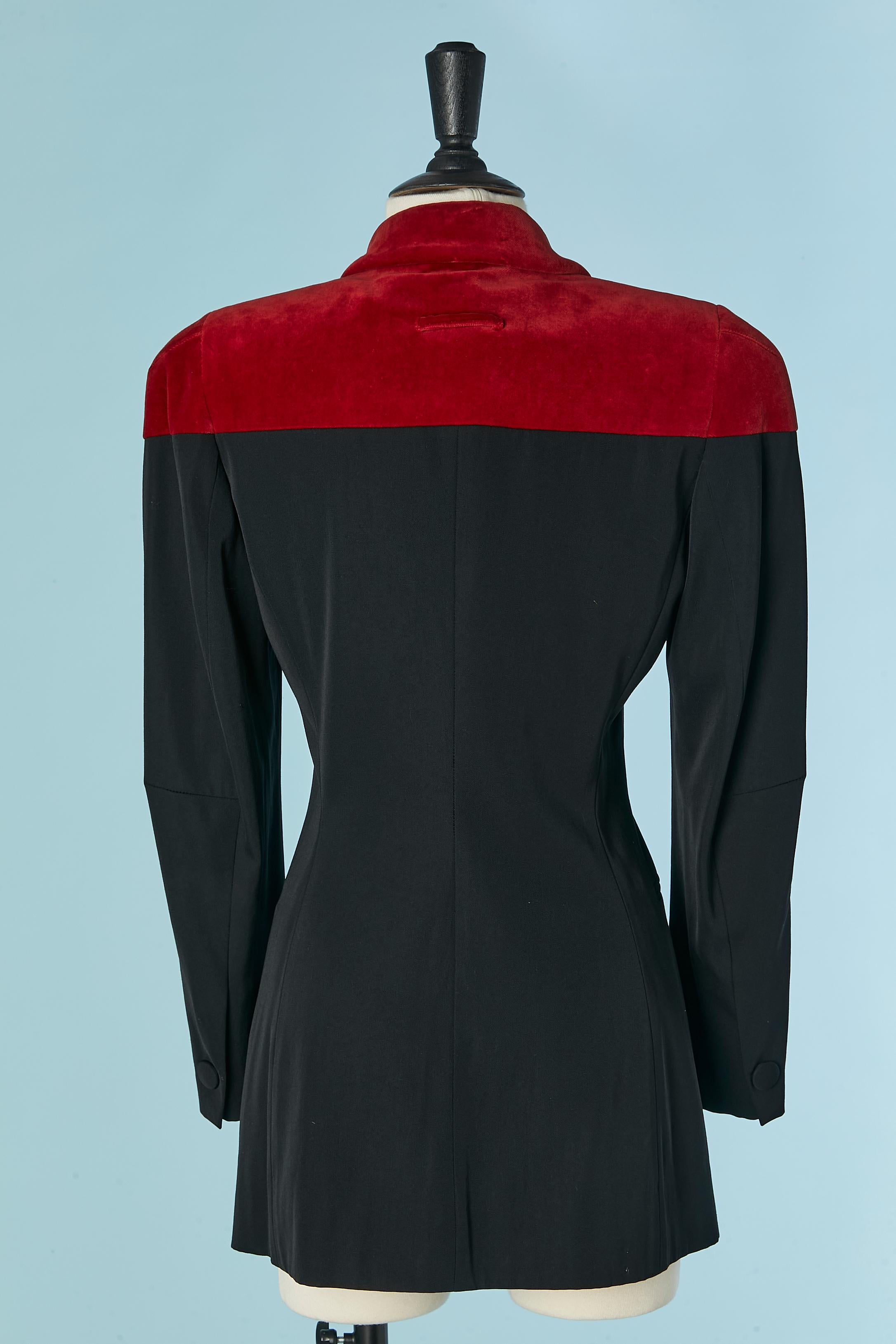 Giacca doppiopetto nera con spalla in velluto rosso Jean Paul Gaultier in vendita 1