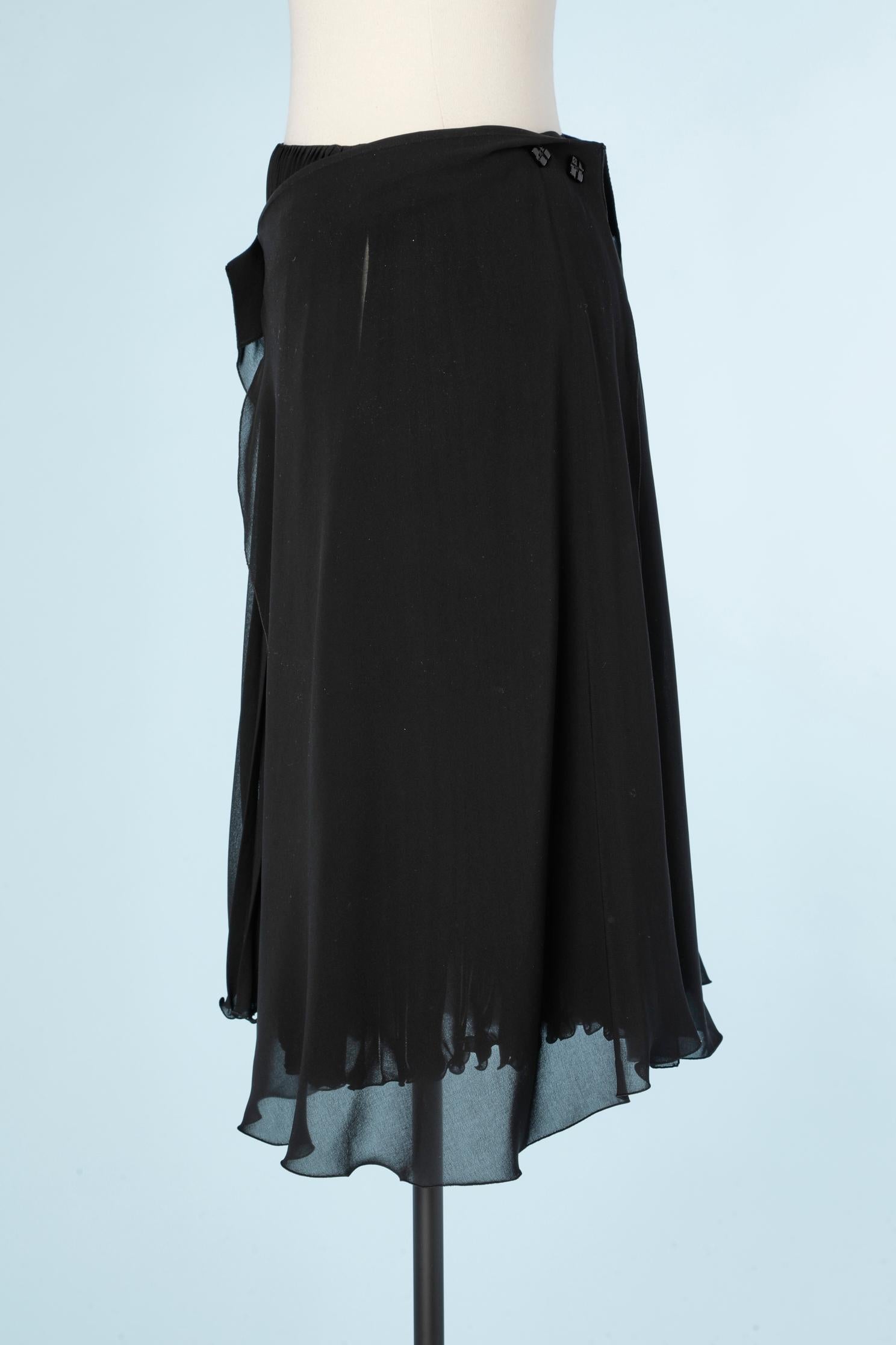 Black double lays chiffon skirt half sunary pleated Chanel  In Excellent Condition For Sale In Saint-Ouen-Sur-Seine, FR