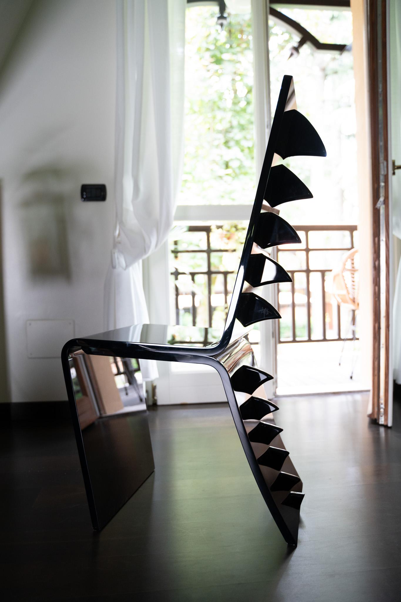 Black Dragon Chair by Giulia Maria Ligresti For Sale 6