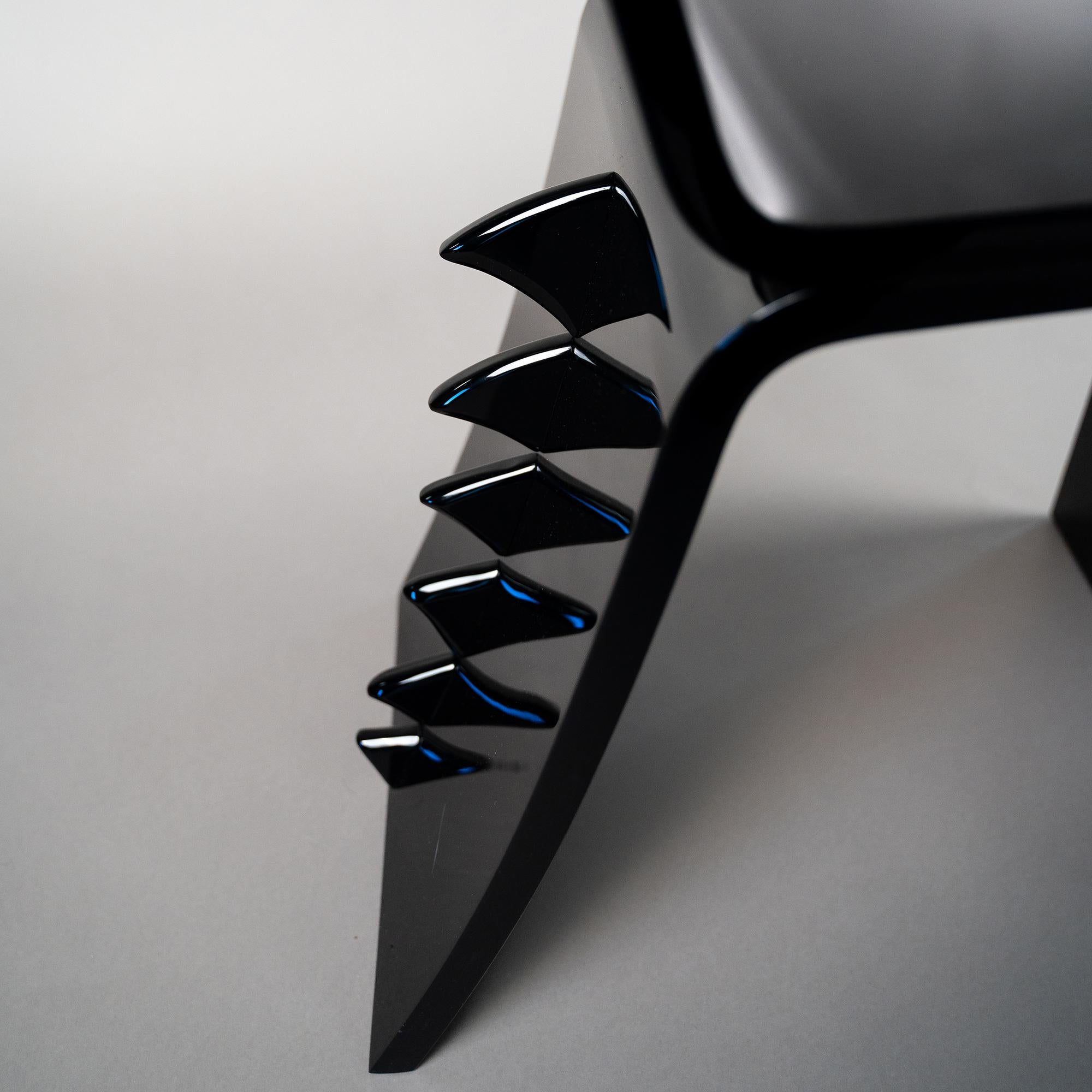 Black Dragon Chair by Giulia Maria Ligresti In New Condition For Sale In Geneve, CH