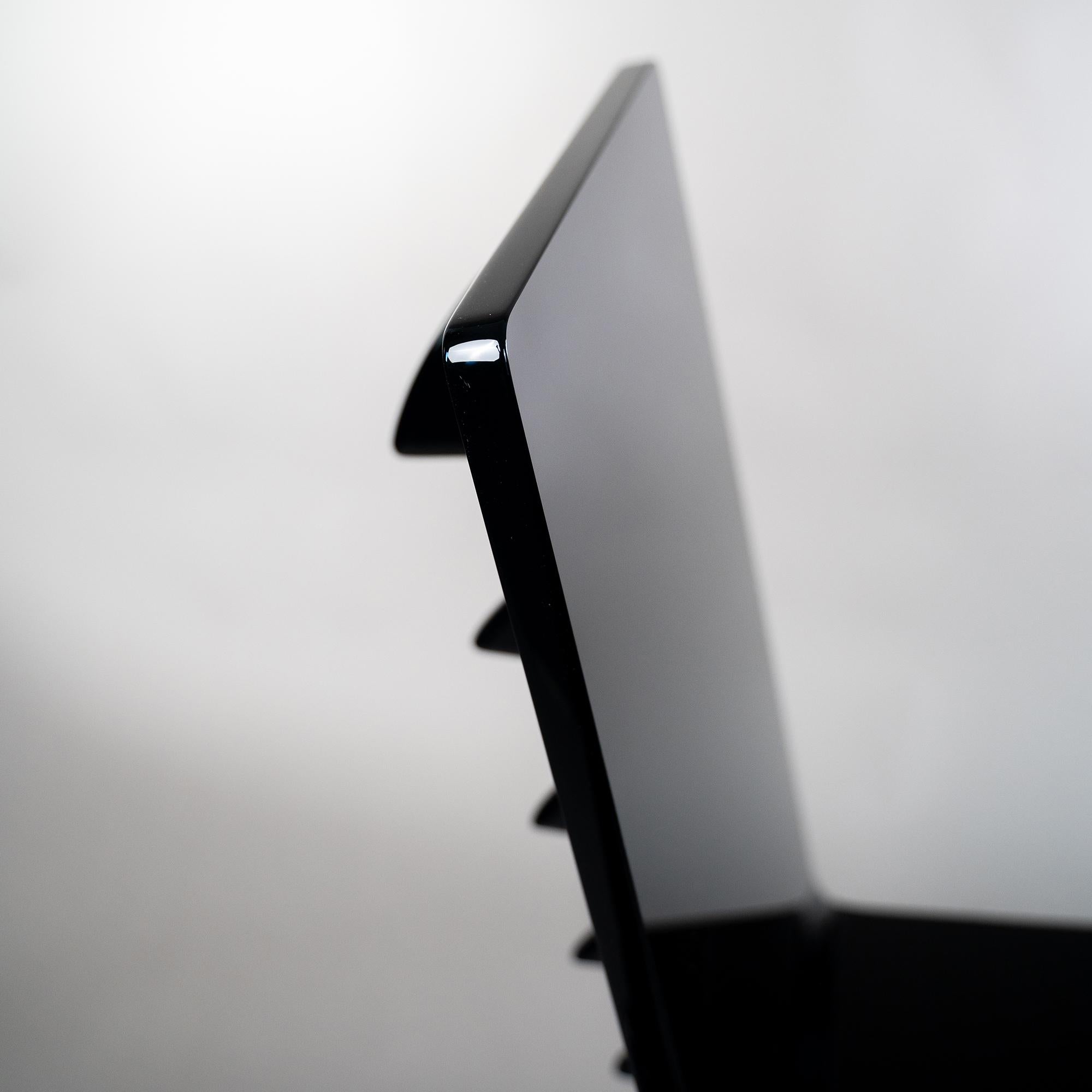 Other Black Dragon Chair by Giulia Maria Ligresti For Sale