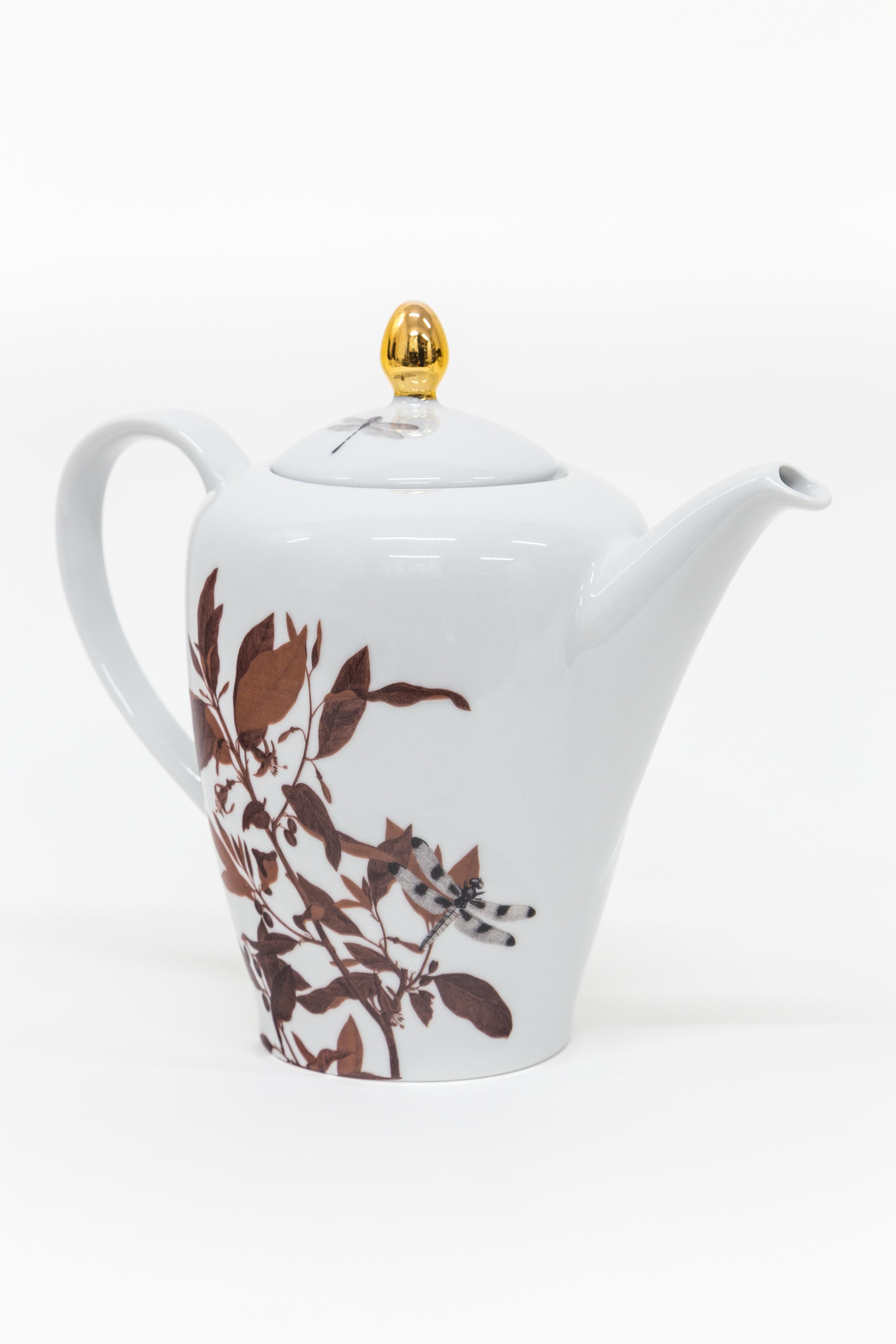 Italian Black Dragon POOL, Contemporary Decorated Porcelain Tea Time Set by Vito Nesta For Sale