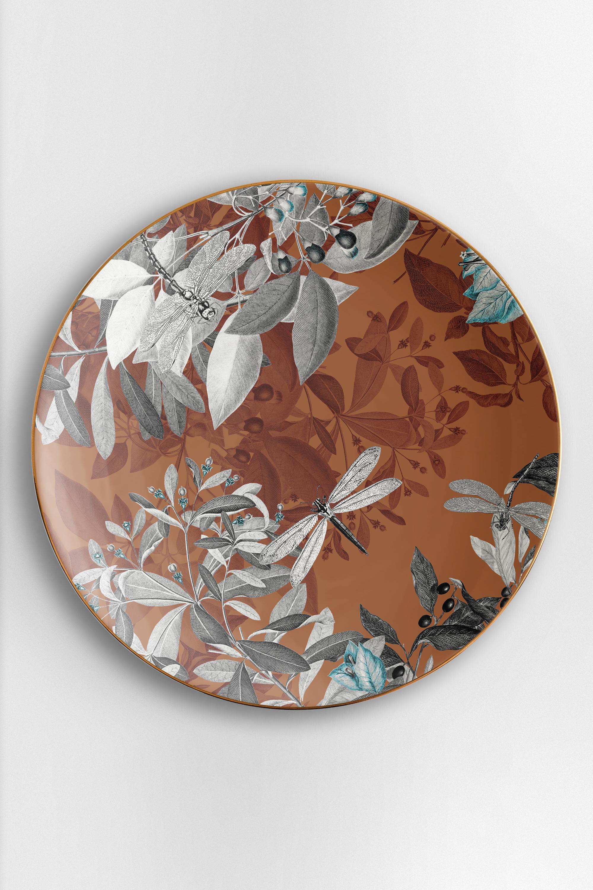Italian Black Dragon, Six Contemporary Porcelain Dinner Plates with Decorative Design For Sale