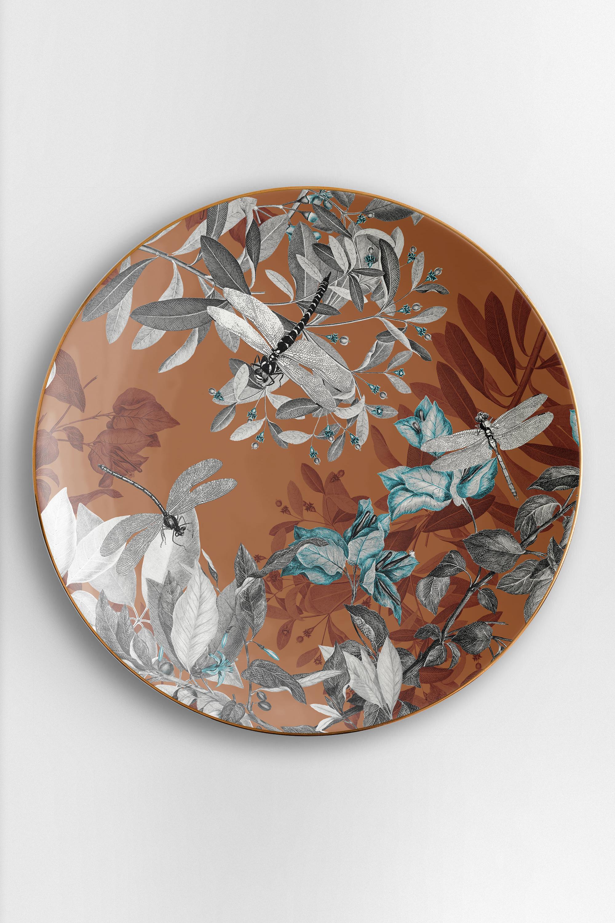 Black Dragon, Six Contemporary Porcelain Dinner Plates with Decorative Design For Sale 1