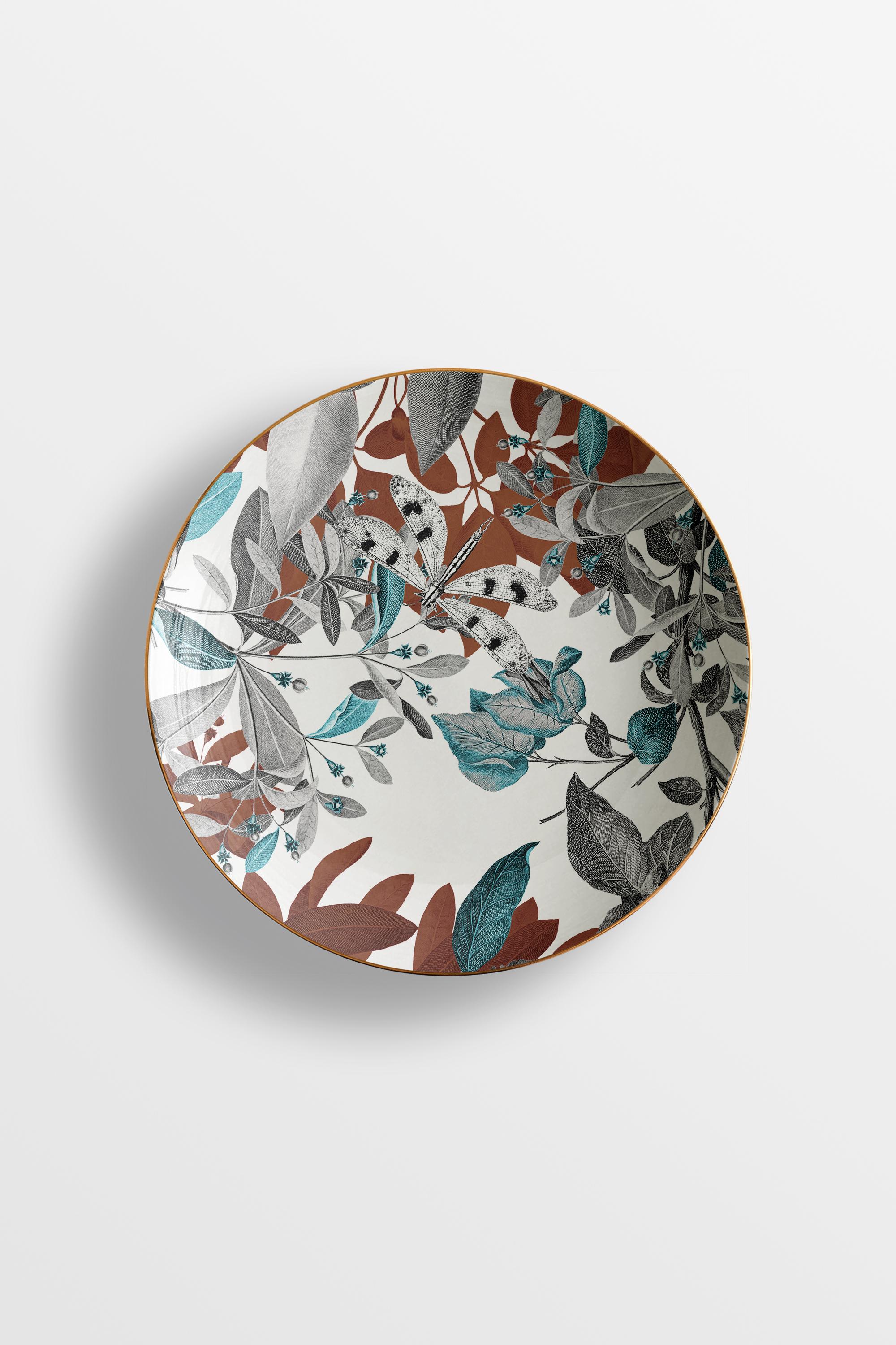 Black Dragon, Six Contemporary Porcelain soup plates with Decorative Design For Sale 2