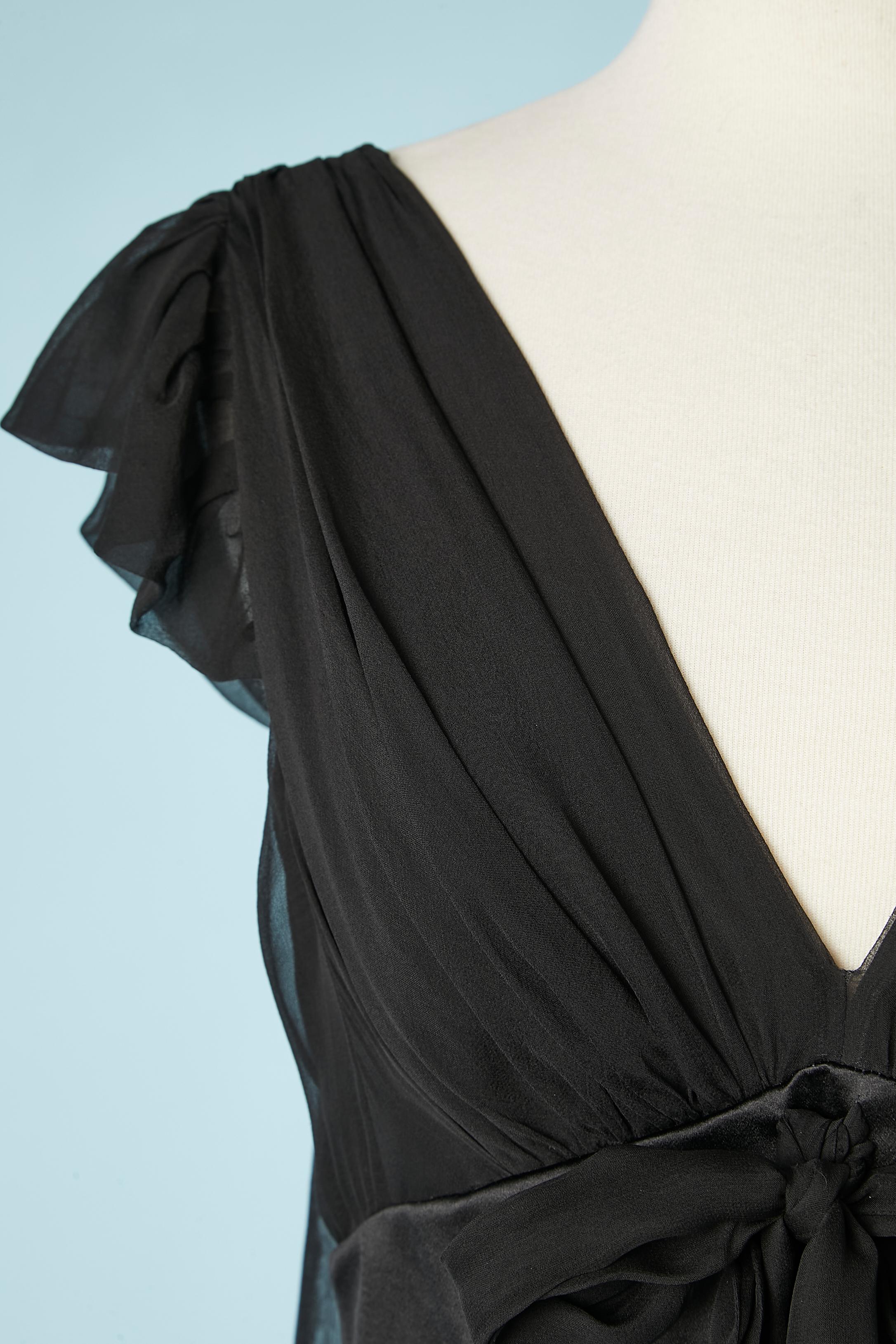 Schwarzes drapiertes Abendkleid aus Seidenchiffon mit Schleife von Christian Lacroix  Damen im Angebot