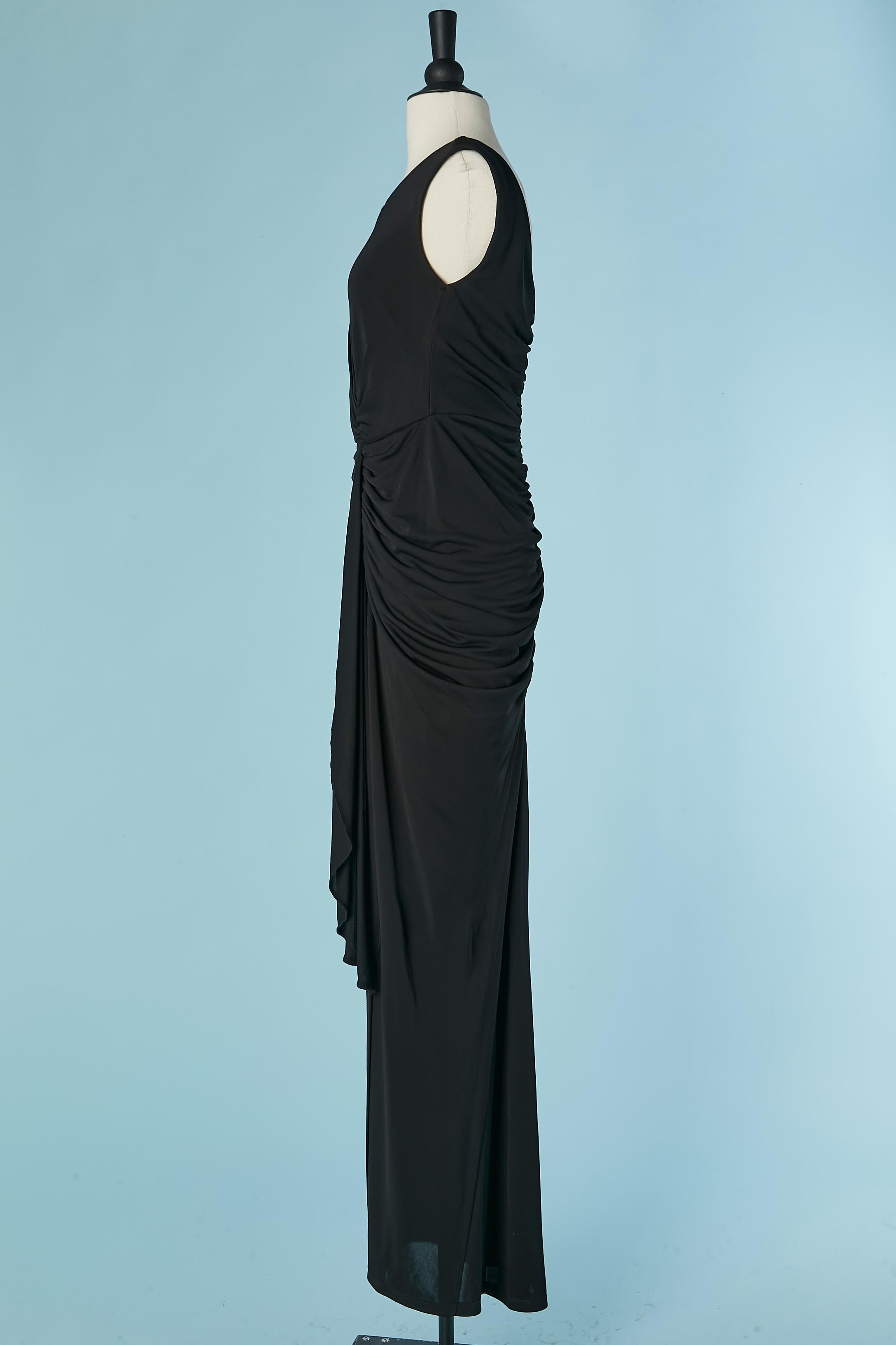 Vestido de noche negro drapeado sin mangas DONNA KARAN en Excelente estado para la venta en Saint-Ouen-Sur-Seine, FR