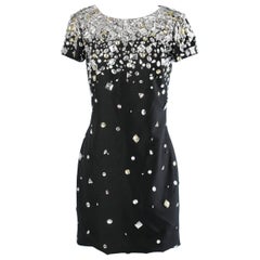 Marchesa - Robe noire brodée de strass et de cabochons
