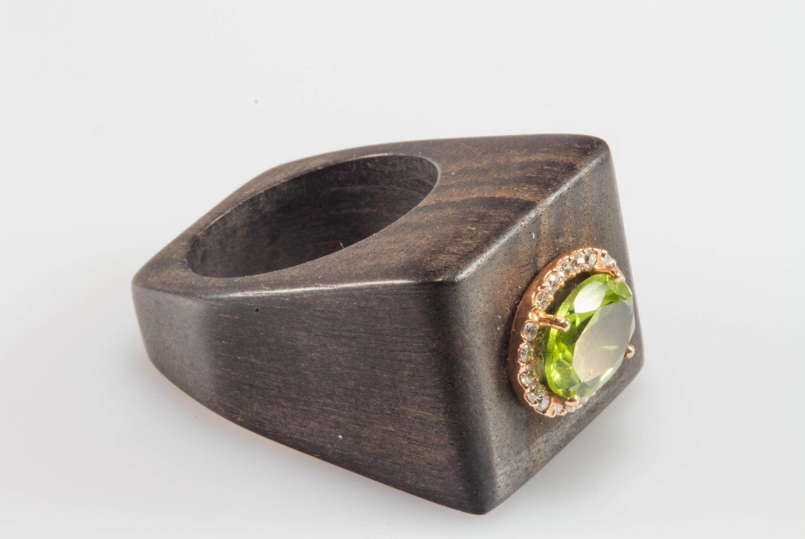 Oval Cut Black Ebony Green Peridot Diamond Rose Gold Ring For Sale