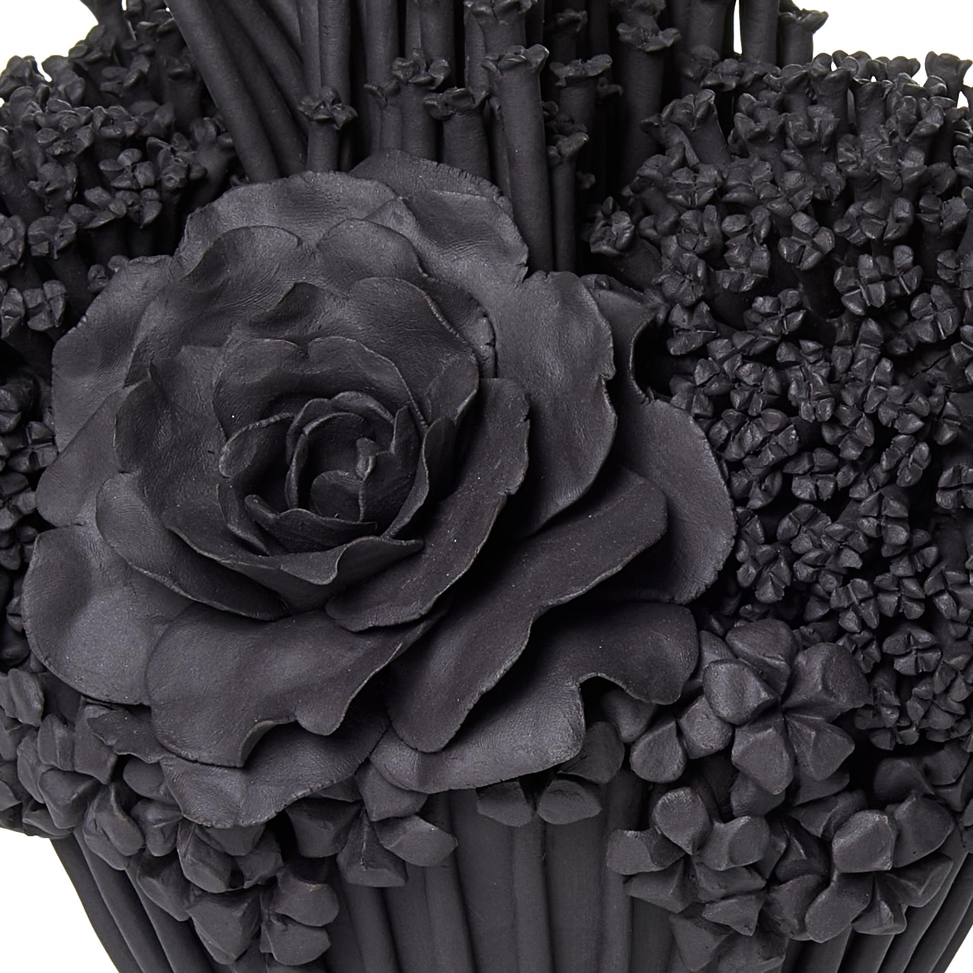 Britannique Efflorescence II, sculpture florale en céramique de Vanessa Hogge en vente