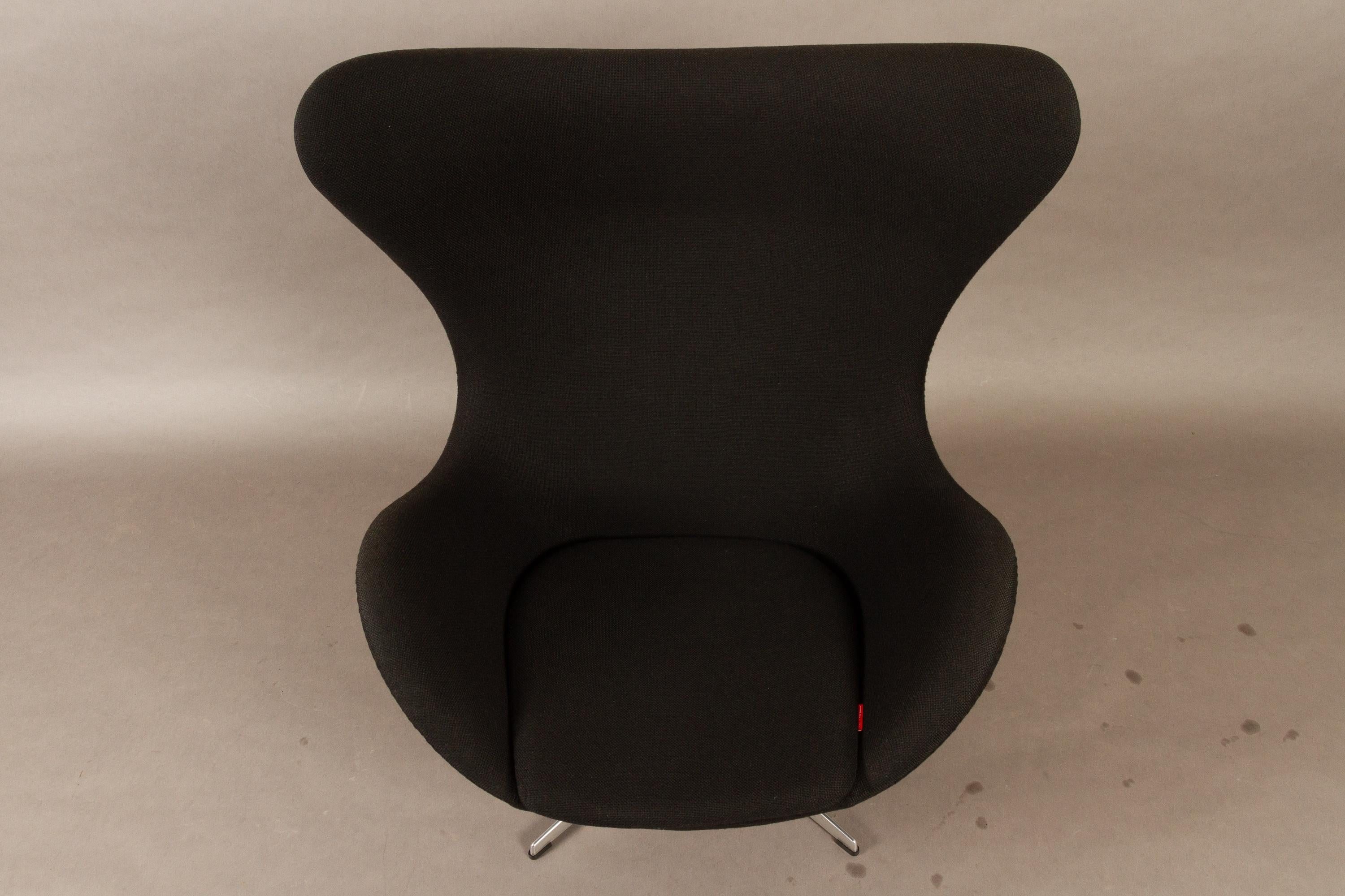 Black Egg Chair 3316 by Arne Jacobsen for Fritz Hansen, 2007 7