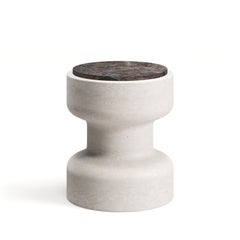 Sgabello Emperador Trivoli Nero di Ivan Colominas