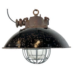 Industrielle Käfig-Pendelleuchte aus schwarzer Emaille und Gusseisen, 1960er Jahre