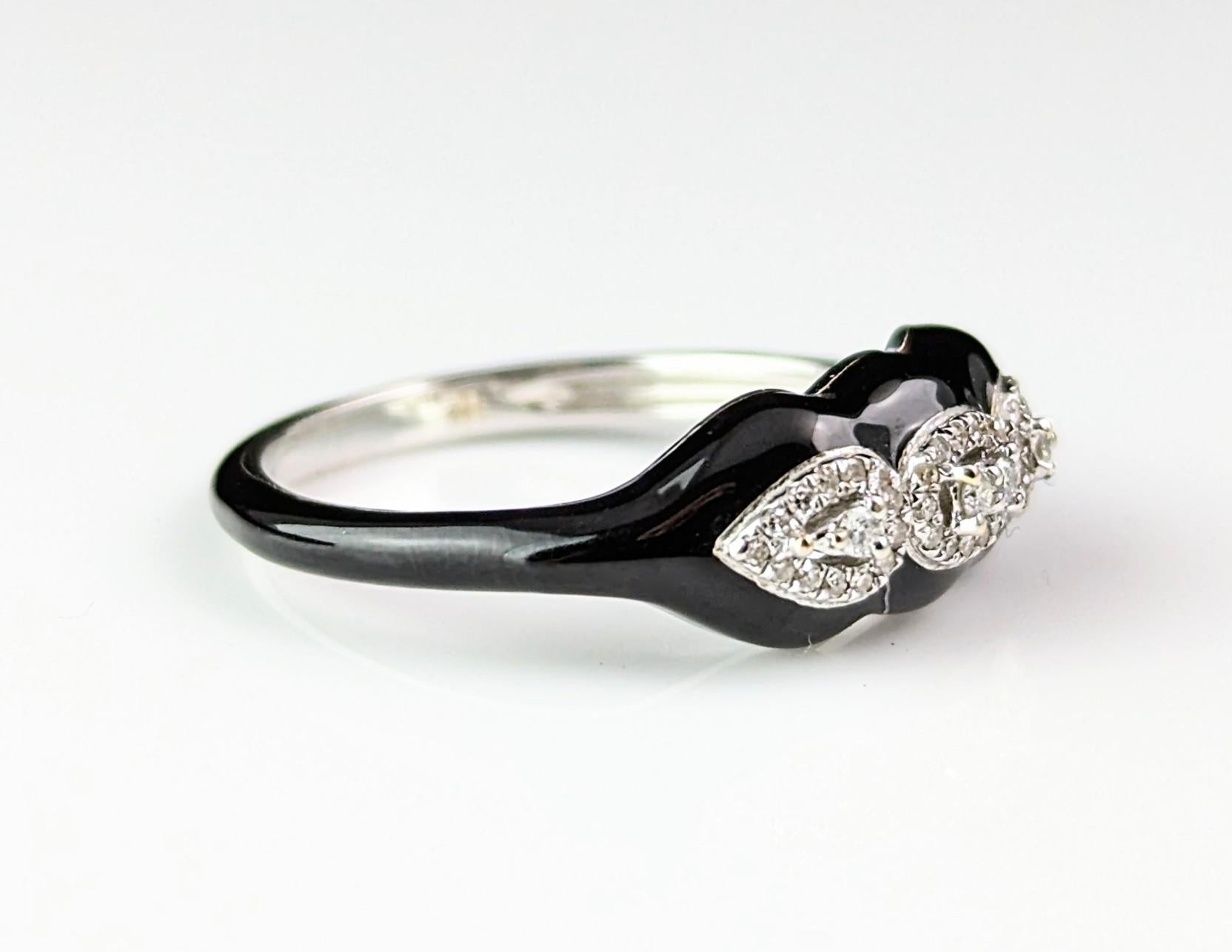 Black enamel and Diamond ring, 18k white gold, Contemporary  For Sale 4