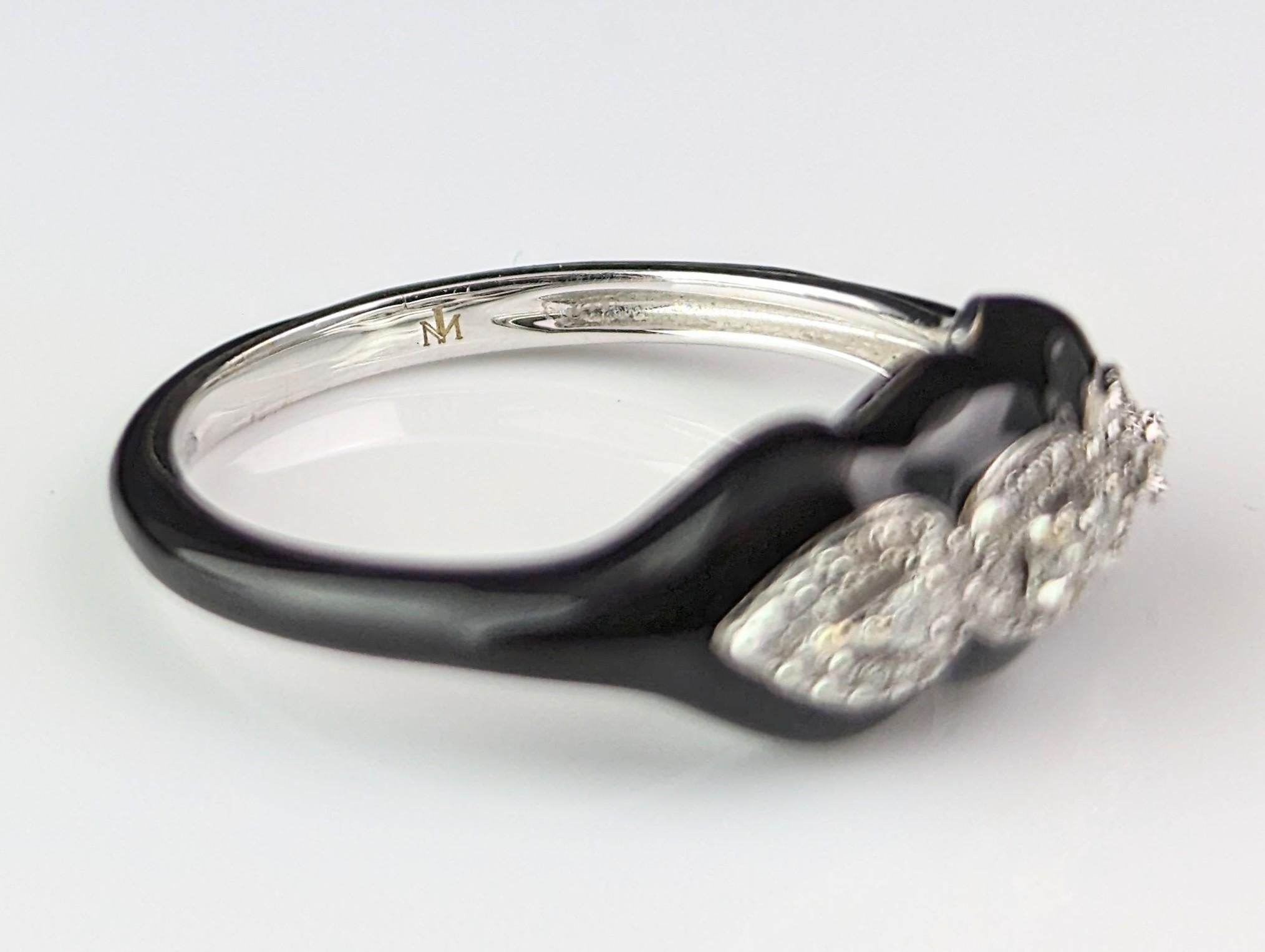 Black enamel and Diamond ring, 18k white gold, Contemporary  For Sale 7