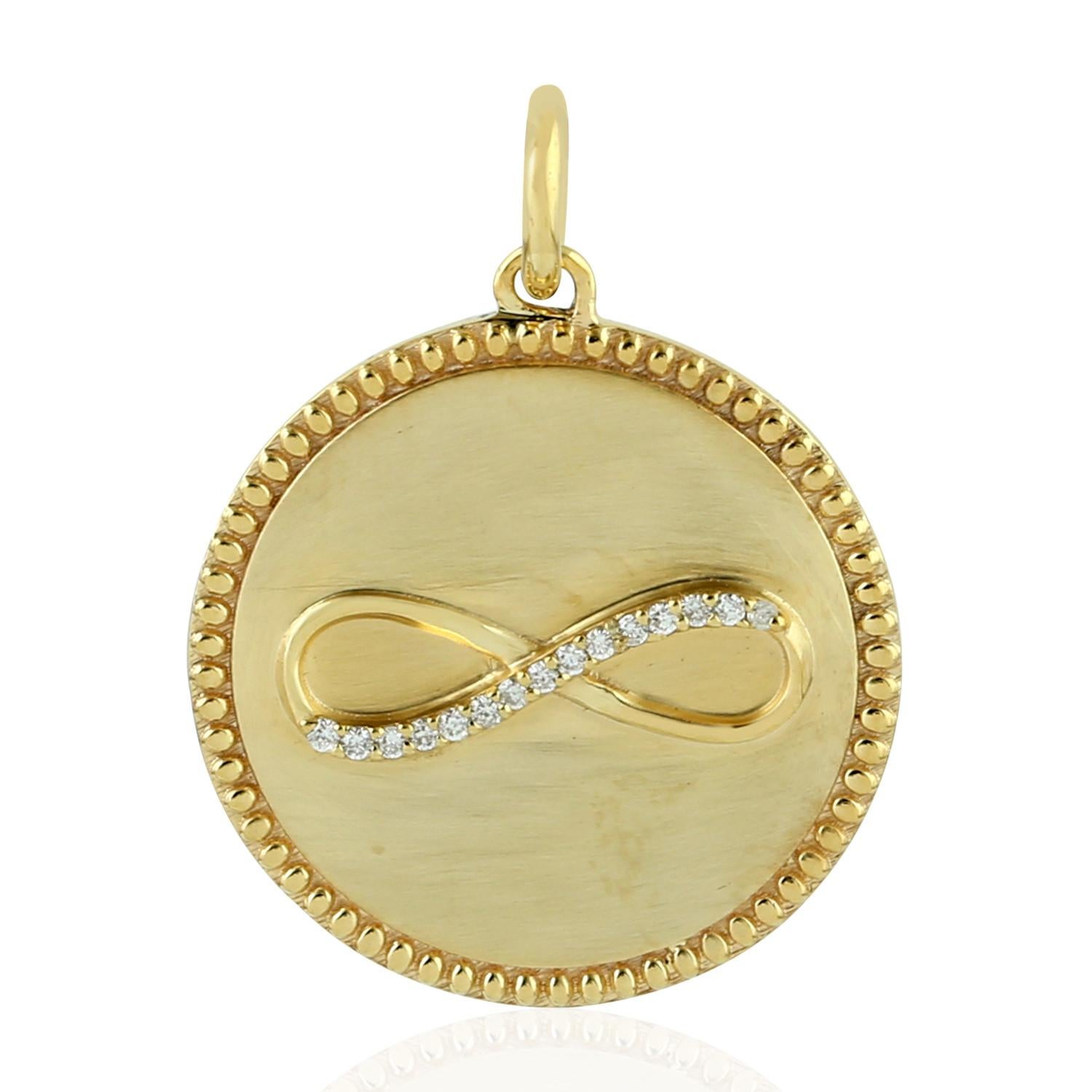 Collana con ciondolo a forma di mezzaluna in smalto nero e medaglione in oro 14 carati con diamante in vendita 3