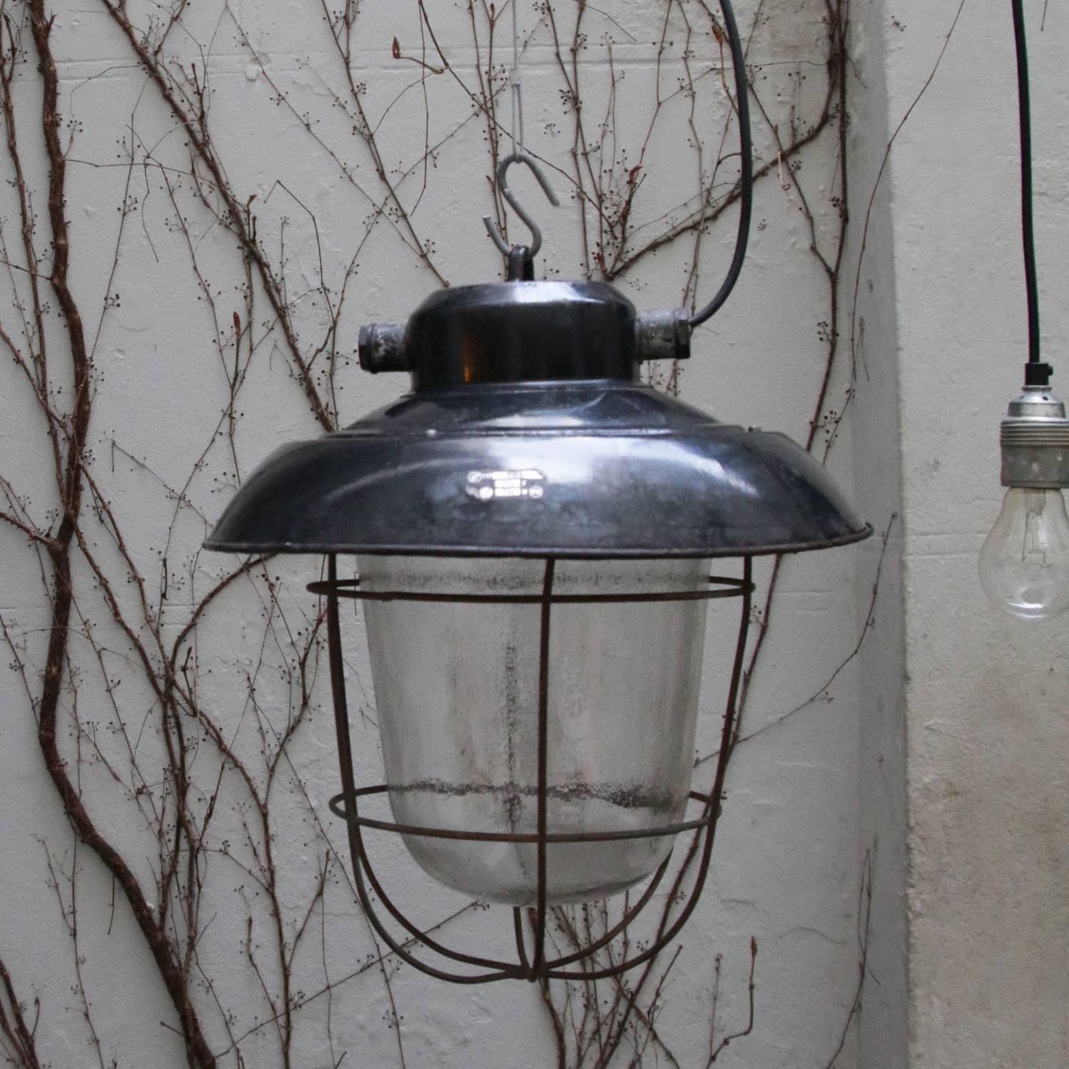 Black Enamel Clear Glass Vintage Industrial Lamp Pendants (3x) 5