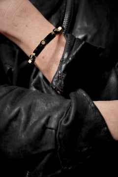 Bracelet manchette en émail noir Étoile de Tanzanite Plaqué or J Dauphin