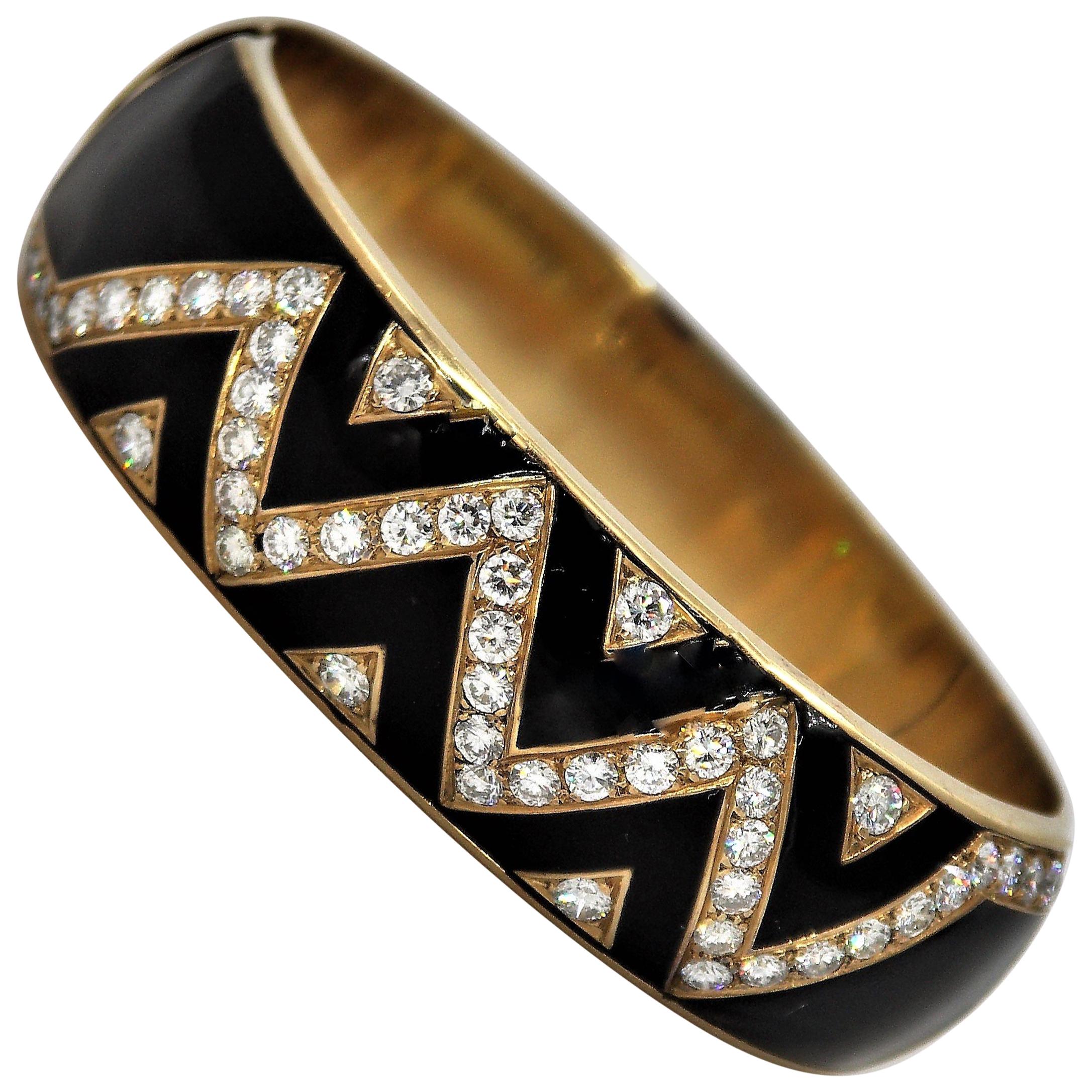 French PolkaDot Enamel Hinged Bracelet For Sale at 1stDibs