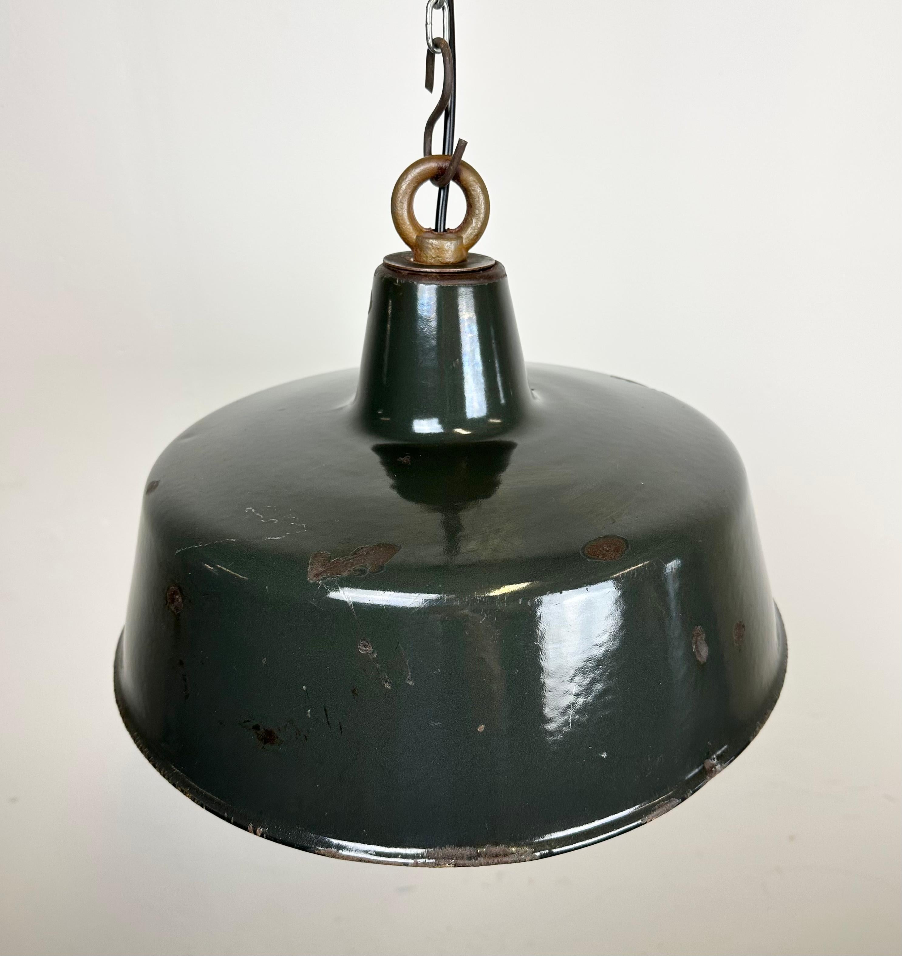Black Enamel Industrial Pendant Lamp, 1950s 1