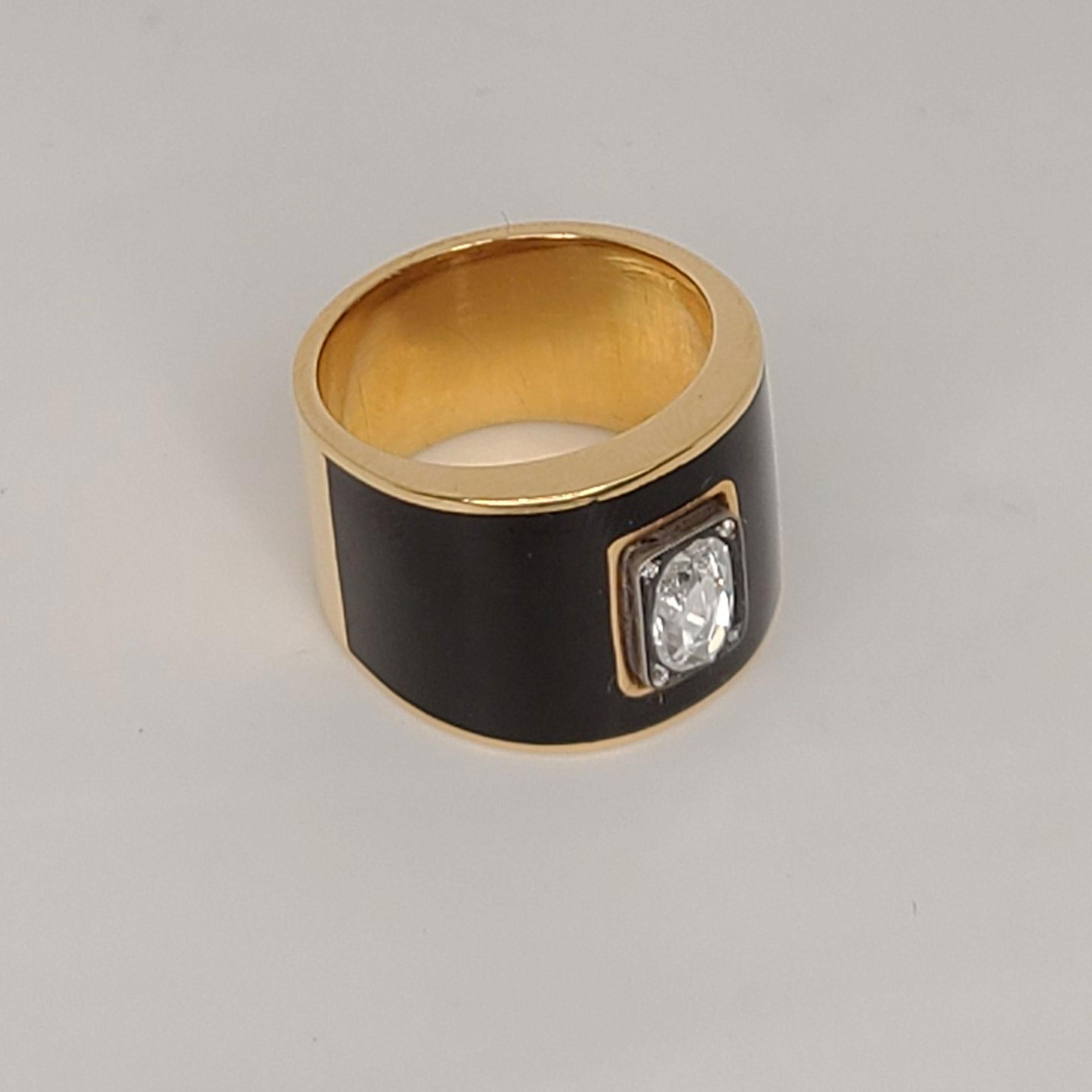 Retro Black Enamel Oval Center Diamond Ring For Sale