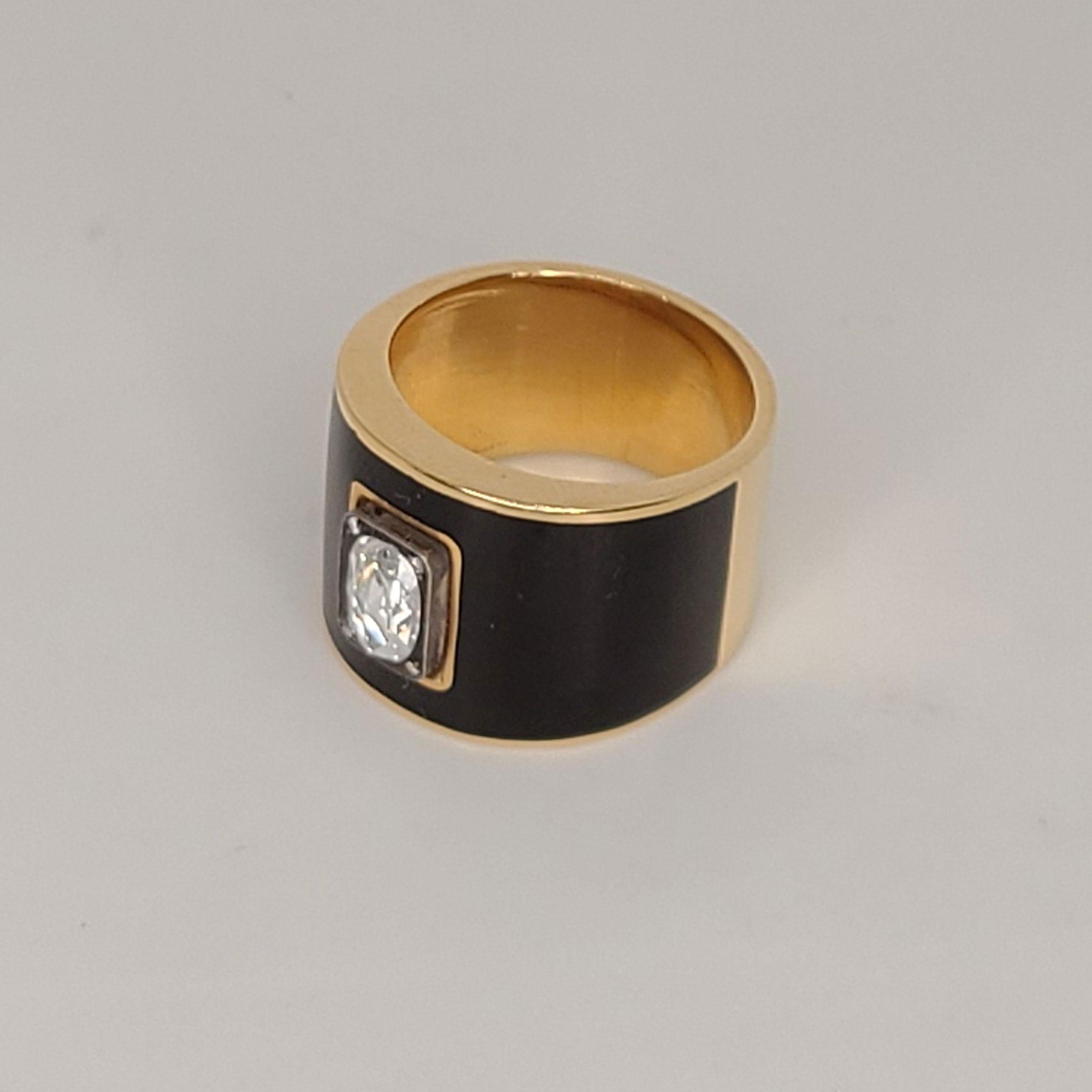 Rose Cut Black Enamel Oval Center Diamond Ring For Sale